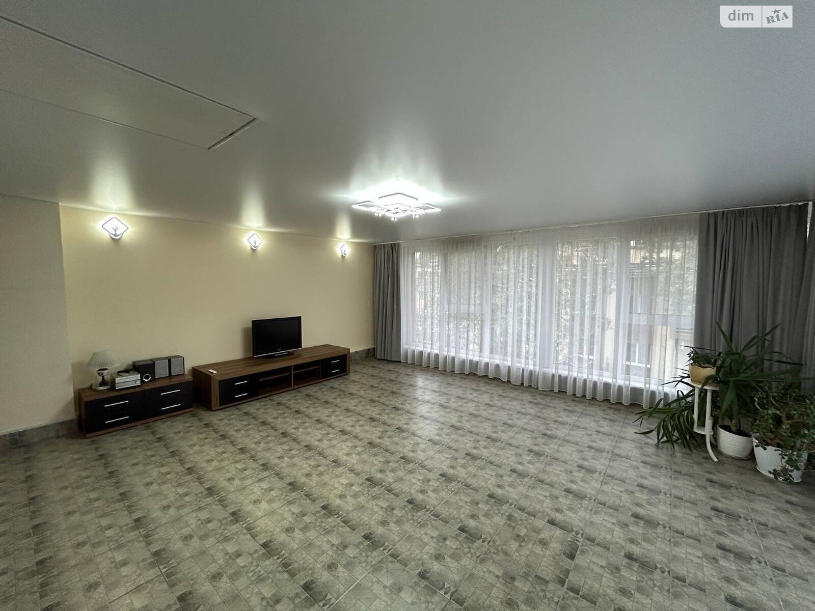 трехэтажный дом, 147.1 кв. м, кирпич. Продажа в Ирпене район Ирпень фото 1 трехэтажный дом, 147.1 кв. м, кирпич. Продажа в Ирпене район Ирпень фото 1