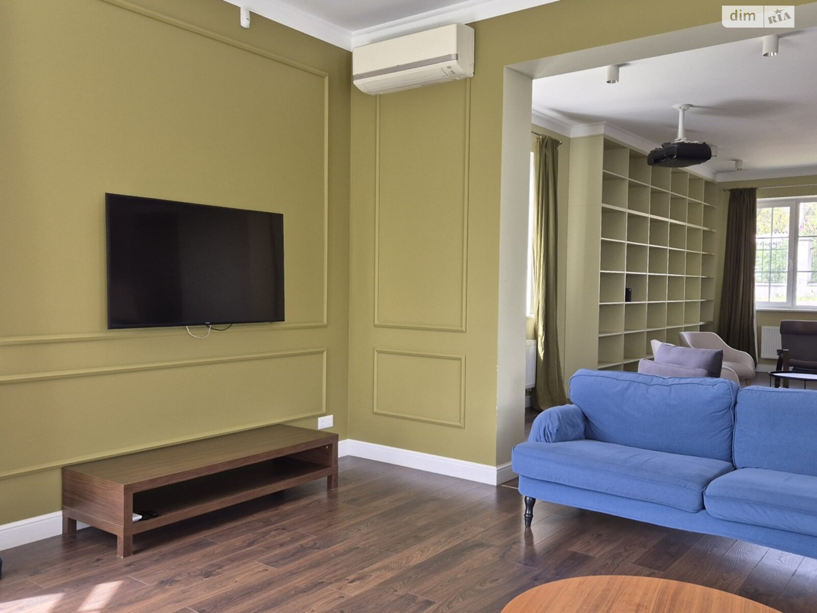 триповерховий будинок з опаленням, 292.4 кв. м, цегла. Продаж в Ірпені, район Ірпінь фото 1 триповерховий будинок з опаленням, 292.4 кв. м, цегла. Продаж в Ірпені, район Ірпінь фото 1