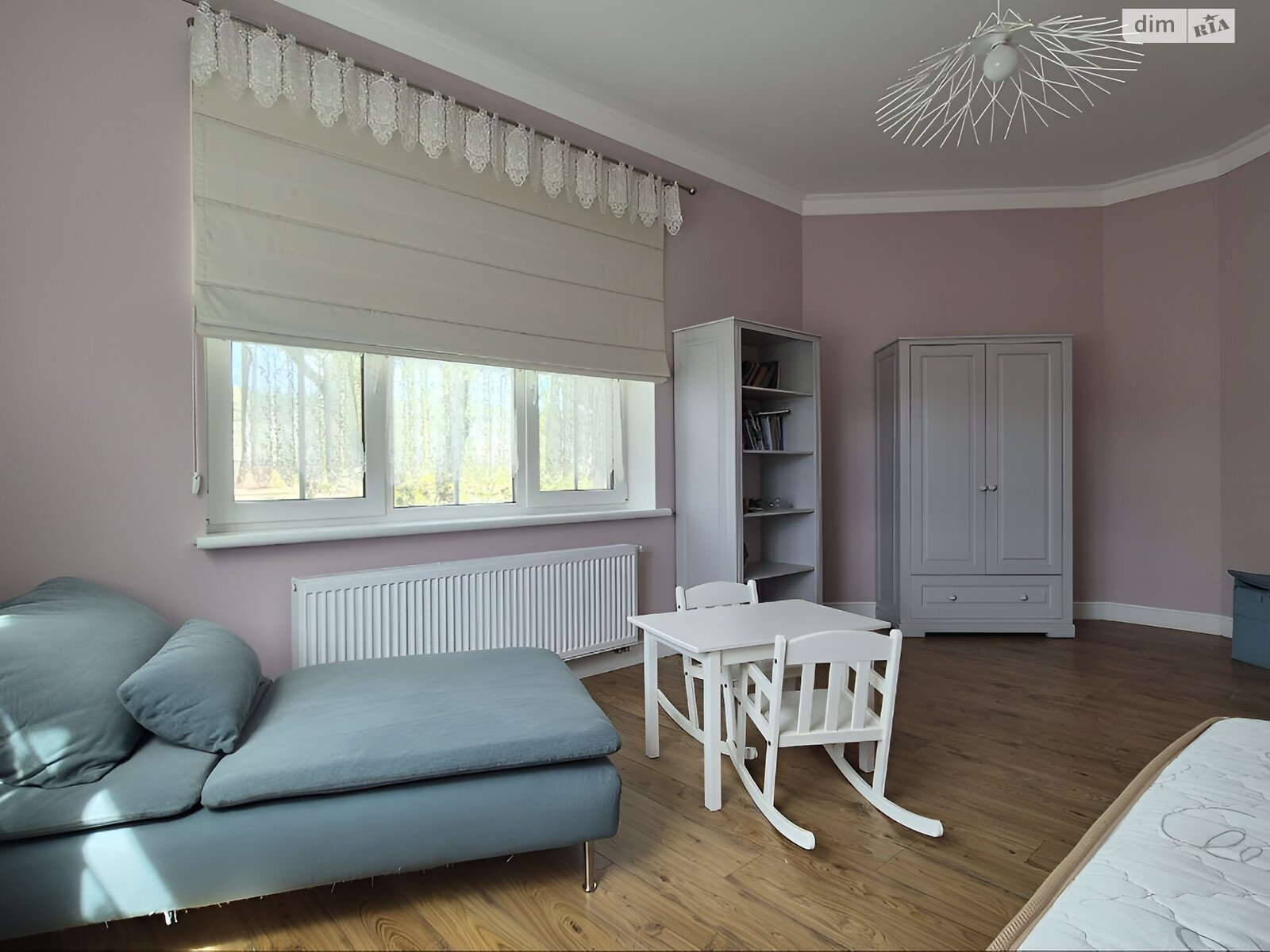 триповерховий будинок з опаленням, 292.4 кв. м, цегла. Продаж в Ірпені, район Ірпінь фото 1 триповерховий будинок з опаленням, 292.4 кв. м, цегла. Продаж в Ірпені, район Ірпінь фото 1