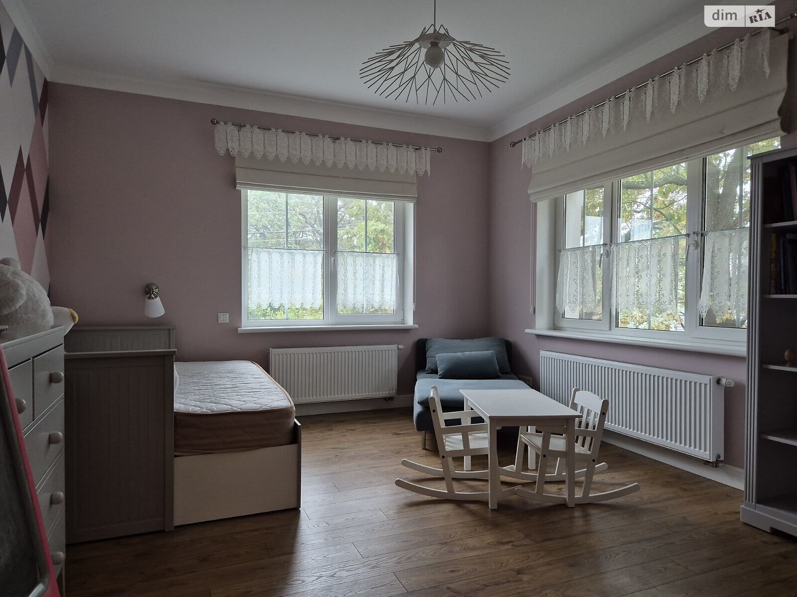 триповерховий будинок з опаленням, 292.4 кв. м, цегла. Продаж в Ірпені, район Ірпінь фото 1 триповерховий будинок з опаленням, 292.4 кв. м, цегла. Продаж в Ірпені, район Ірпінь фото 1