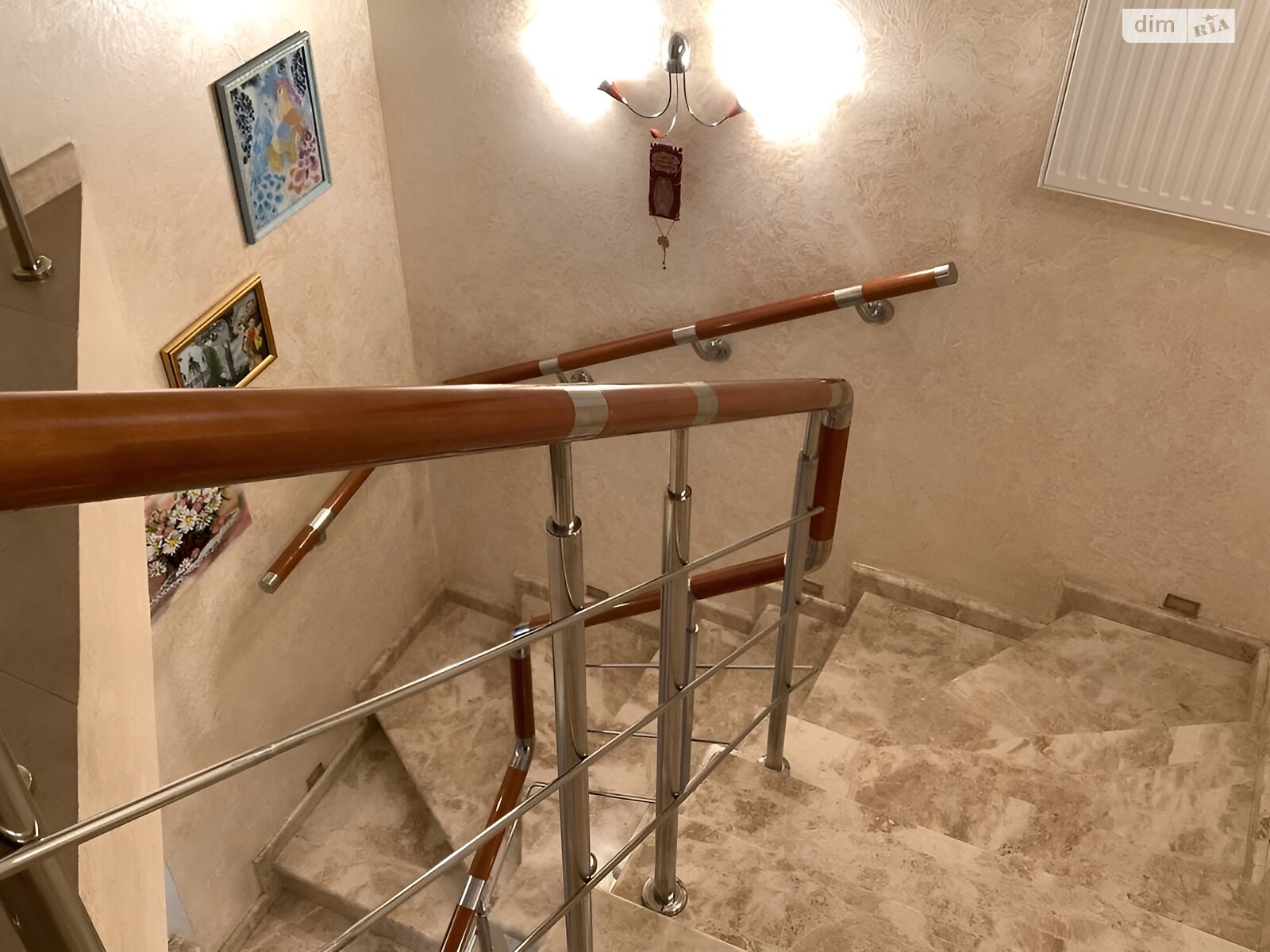 триповерховий таунхаус з мансардним поверхом, 187.8 кв. м, цегла. Продаж в Ірпені, район Ірпінь фото 1 триповерховий таунхаус з мансардним поверхом, 187.8 кв. м, цегла. Продаж в Ірпені, район Ірпінь фото 1
