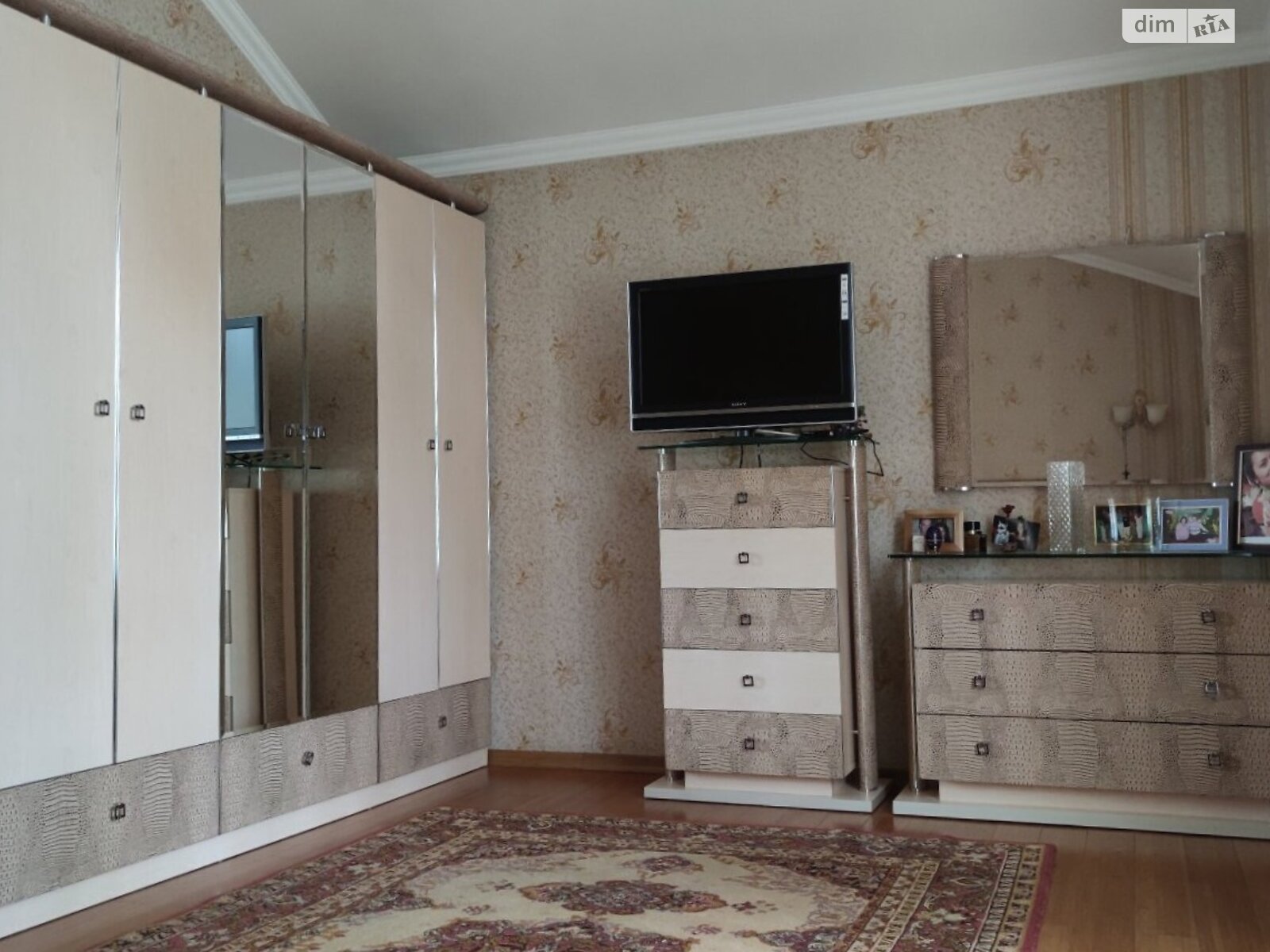 триповерховий таунхаус з мансардним поверхом, 187.8 кв. м, цегла. Продаж в Ірпені, район Ірпінь фото 1 триповерховий таунхаус з мансардним поверхом, 187.8 кв. м, цегла. Продаж в Ірпені, район Ірпінь фото 1
