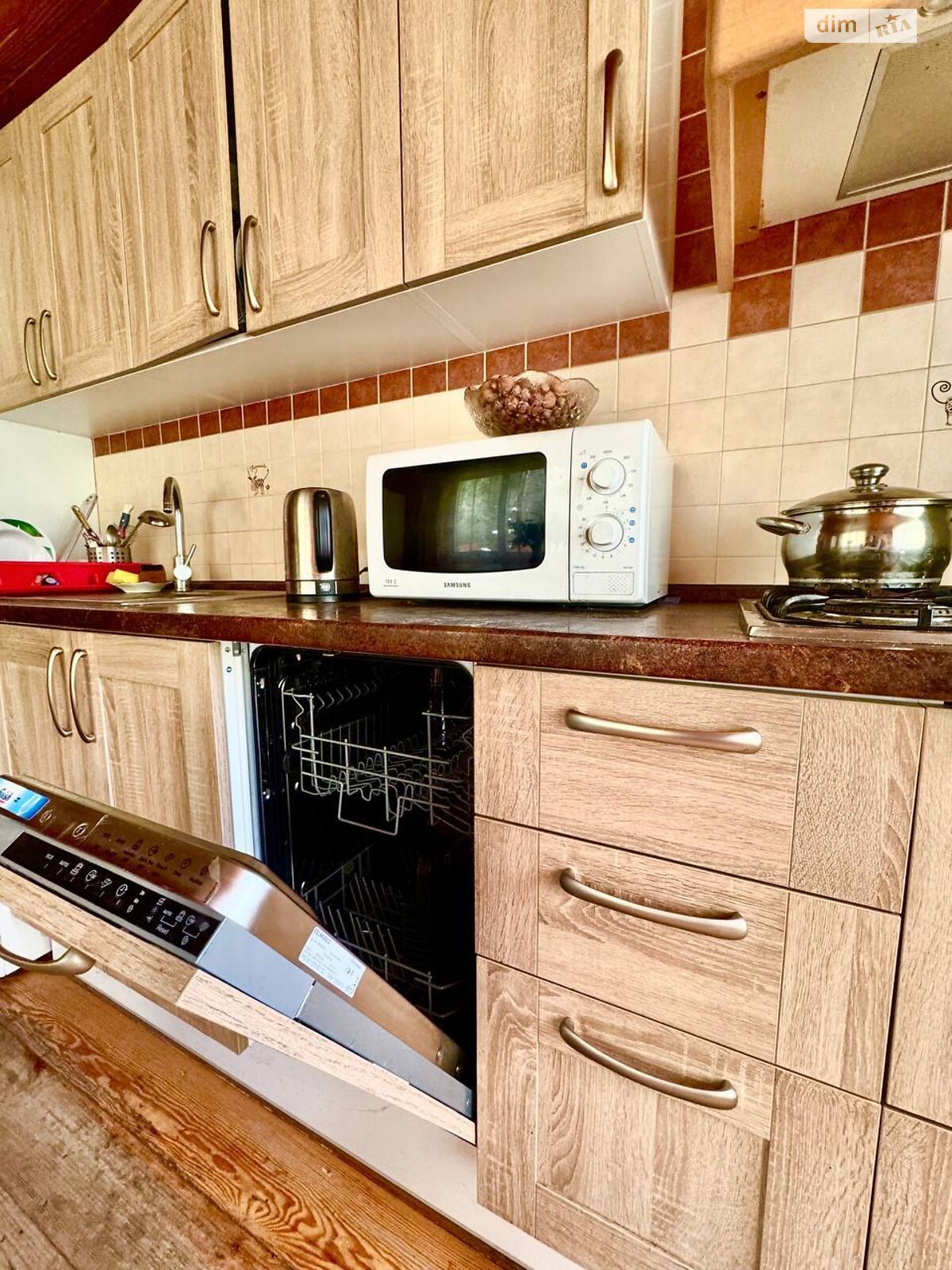двоповерховий будинок з гаражем, 140 кв. м, цегла. Продаж в Ірпені, район Ірпінь фото 1 двоповерховий будинок з гаражем, 140 кв. м, цегла. Продаж в Ірпені, район Ірпінь фото 1
