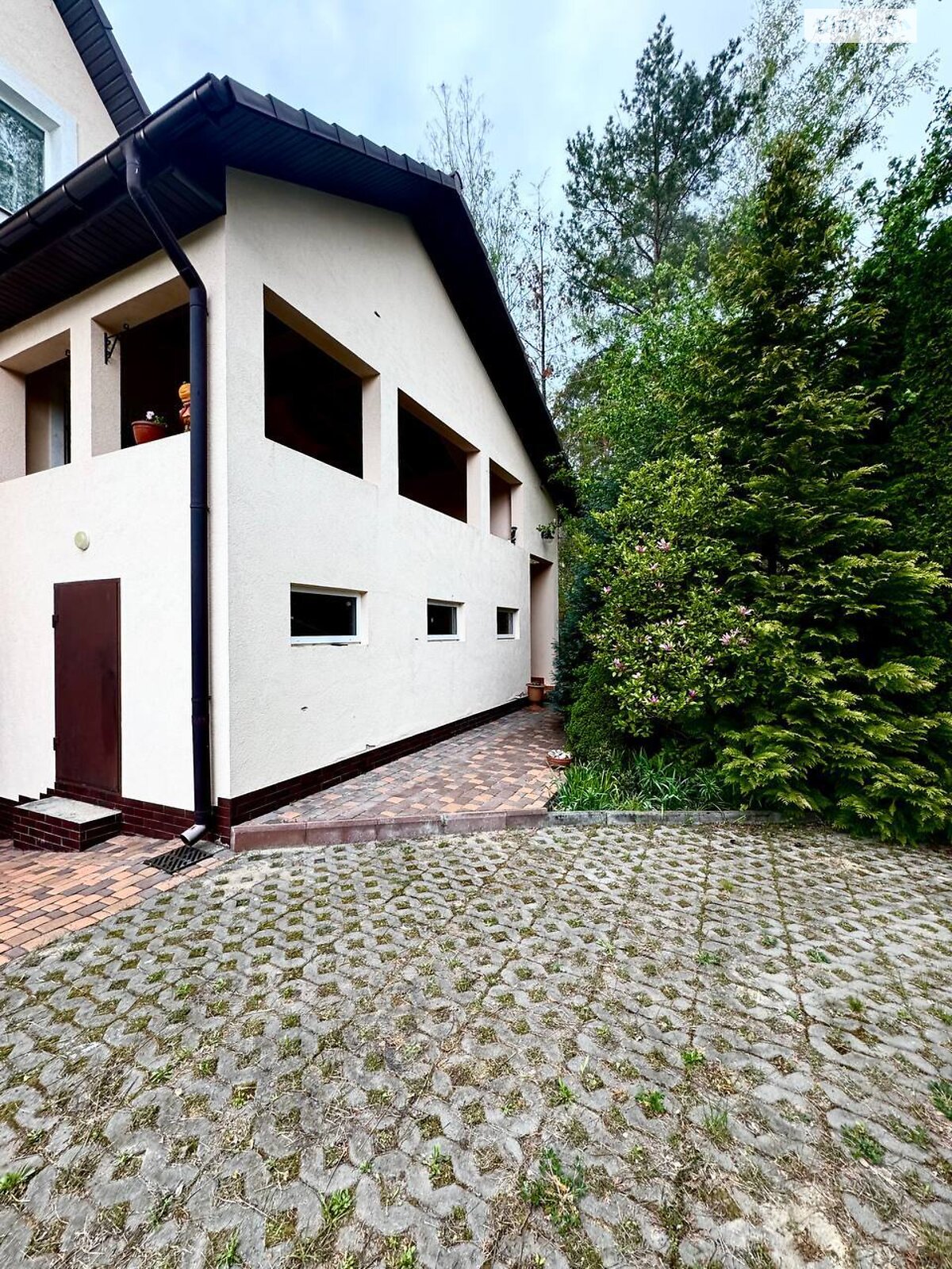 двоповерховий будинок з гаражем, 140 кв. м, цегла. Продаж в Ірпені, район Ірпінь фото 1 двоповерховий будинок з гаражем, 140 кв. м, цегла. Продаж в Ірпені, район Ірпінь фото 1