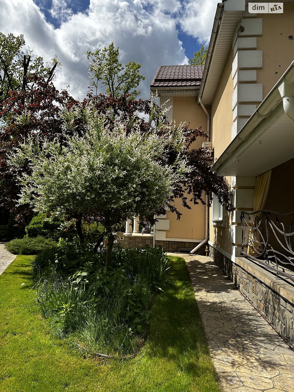двоповерховий будинок з опаленням, 385.5 кв. м, цегла. Продаж в Ірпені, район Ірпінь фото 1 двоповерховий будинок з опаленням, 385.5 кв. м, цегла. Продаж в Ірпені, район Ірпінь фото 1