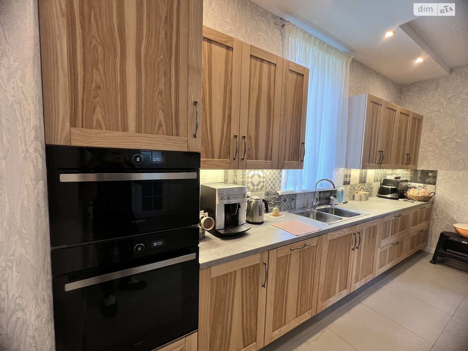 двухэтажный дом с гаражом, 182.3 кв. м, кирпич. Продажа в Ирпене район Ирпень фото 1 двухэтажный дом с гаражом, 182.3 кв. м, кирпич. Продажа в Ирпене район Ирпень фото 1