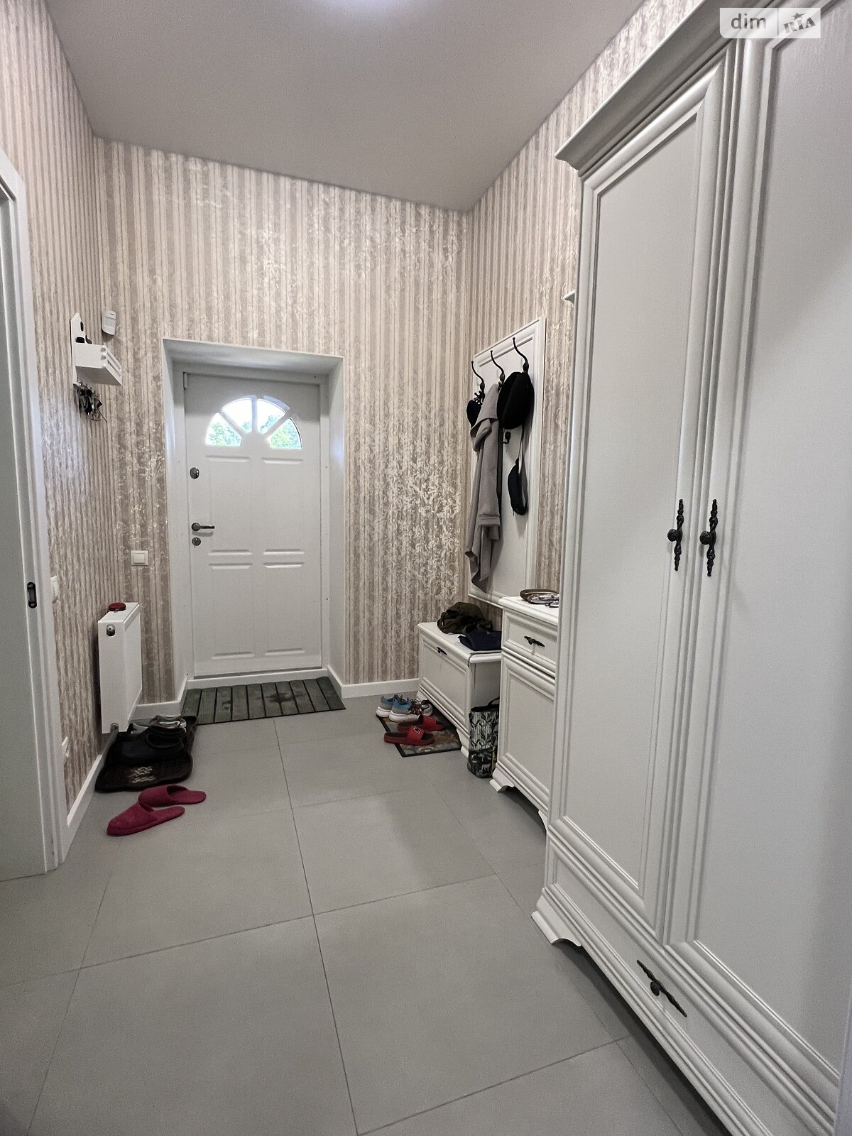 одноповерховий будинок з гаражем, 182.3 кв. м, цегла. Продаж в Ірпені, район Ірпінь фото 1 одноповерховий будинок з гаражем, 182.3 кв. м, цегла. Продаж в Ірпені, район Ірпінь фото 1