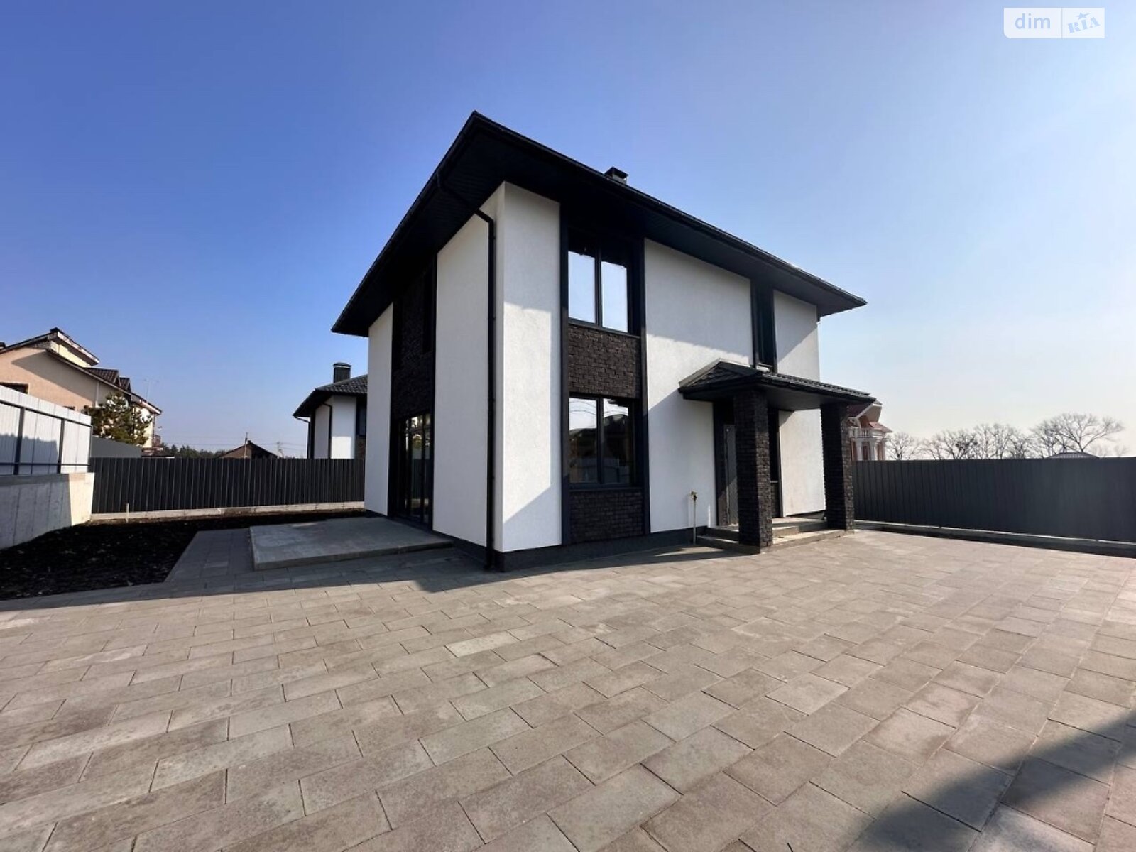 двухэтажный дом с мансардой, 130 кв. м, керамический блок. Продажа в Ирпене район Ирпень фото 1