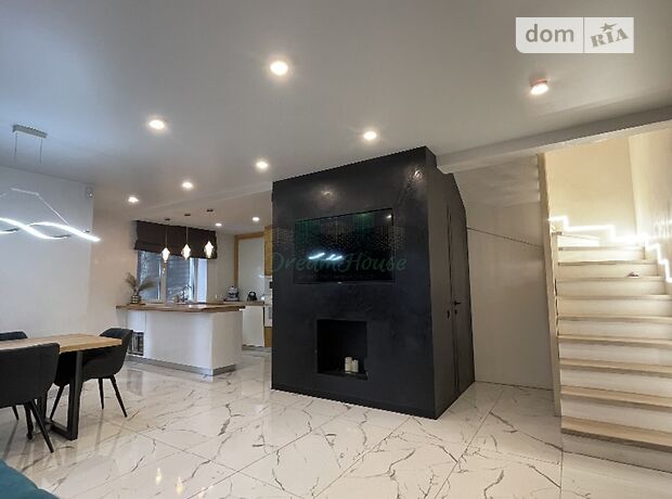двухэтажный дом с камином, 120 кв. м, кирпич. Продажа в Ирпене район Ирпень фото 1 двухэтажный дом с камином, 120 кв. м, кирпич. Продажа в Ирпене район Ирпень фото 1