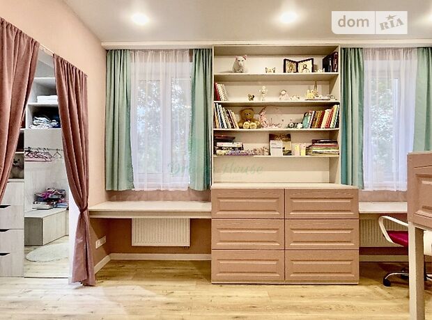 двухэтажный дом с камином, 120 кв. м, кирпич. Продажа в Ирпене район Ирпень фото 1 двухэтажный дом с камином, 120 кв. м, кирпич. Продажа в Ирпене район Ирпень фото 1