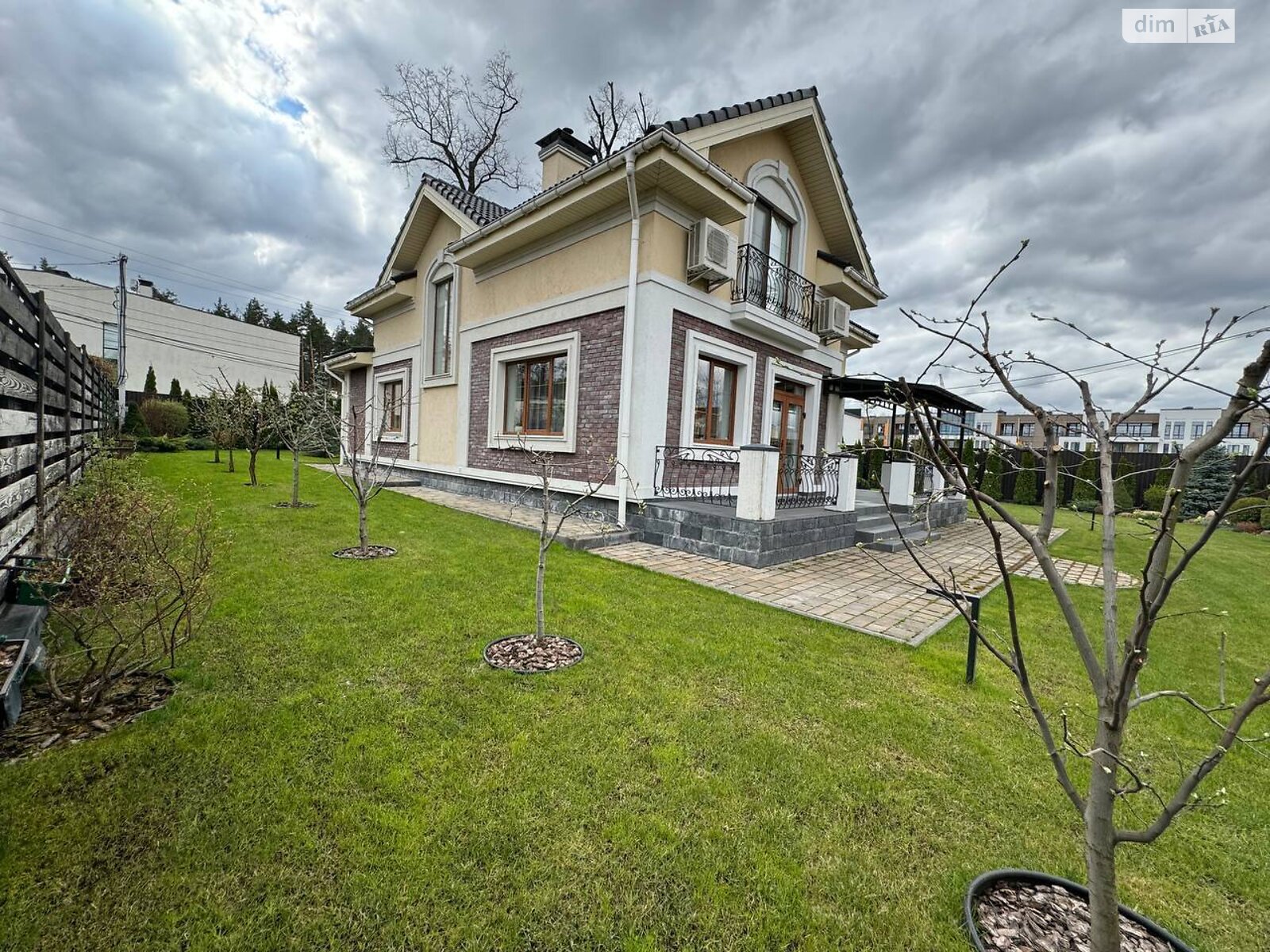 двухэтажный дом веранда, 184 кв. м, кирпич. Продажа в Ирпене район Ирпень фото 1