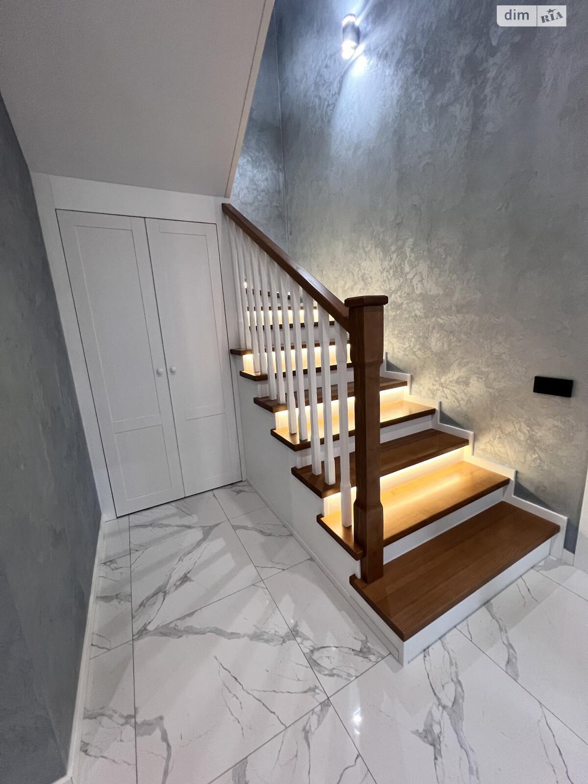 двоповерховий будинок, 162 кв. м, кирпич. Продаж у Ірпені фото 1