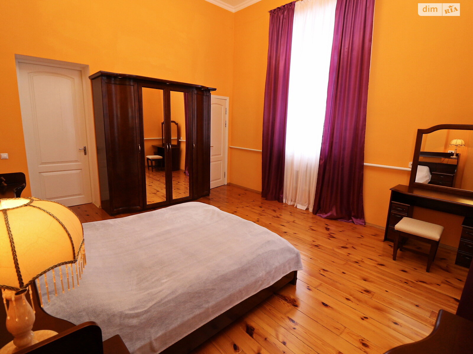 двоповерховий будинок з гаражем, 489.7 кв. м, цегла. Продаж у Ірпені фото 1 двоповерховий будинок з гаражем, 489.7 кв. м, цегла. Продаж у Ірпені фото 1