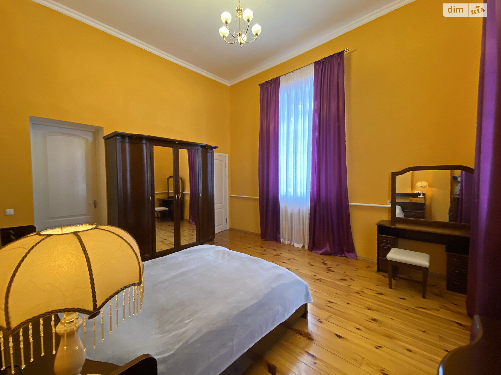 двоповерховий будинок з гаражем, 489.7 кв. м, цегла. Продаж у Ірпені фото 1 двоповерховий будинок з гаражем, 489.7 кв. м, цегла. Продаж у Ірпені фото 1