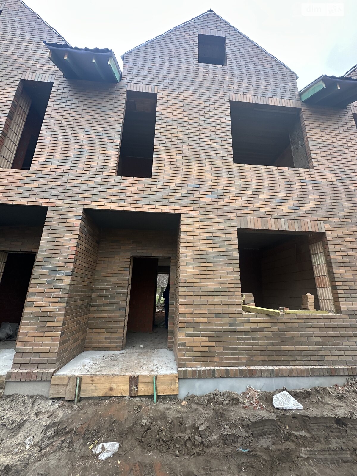 двухэтажный дом, 104 кв. м, керамический блок. Продажа в Ирпене фото 1 двухэтажный дом, 104 кв. м, керамический блок. Продажа в Ирпене фото 1