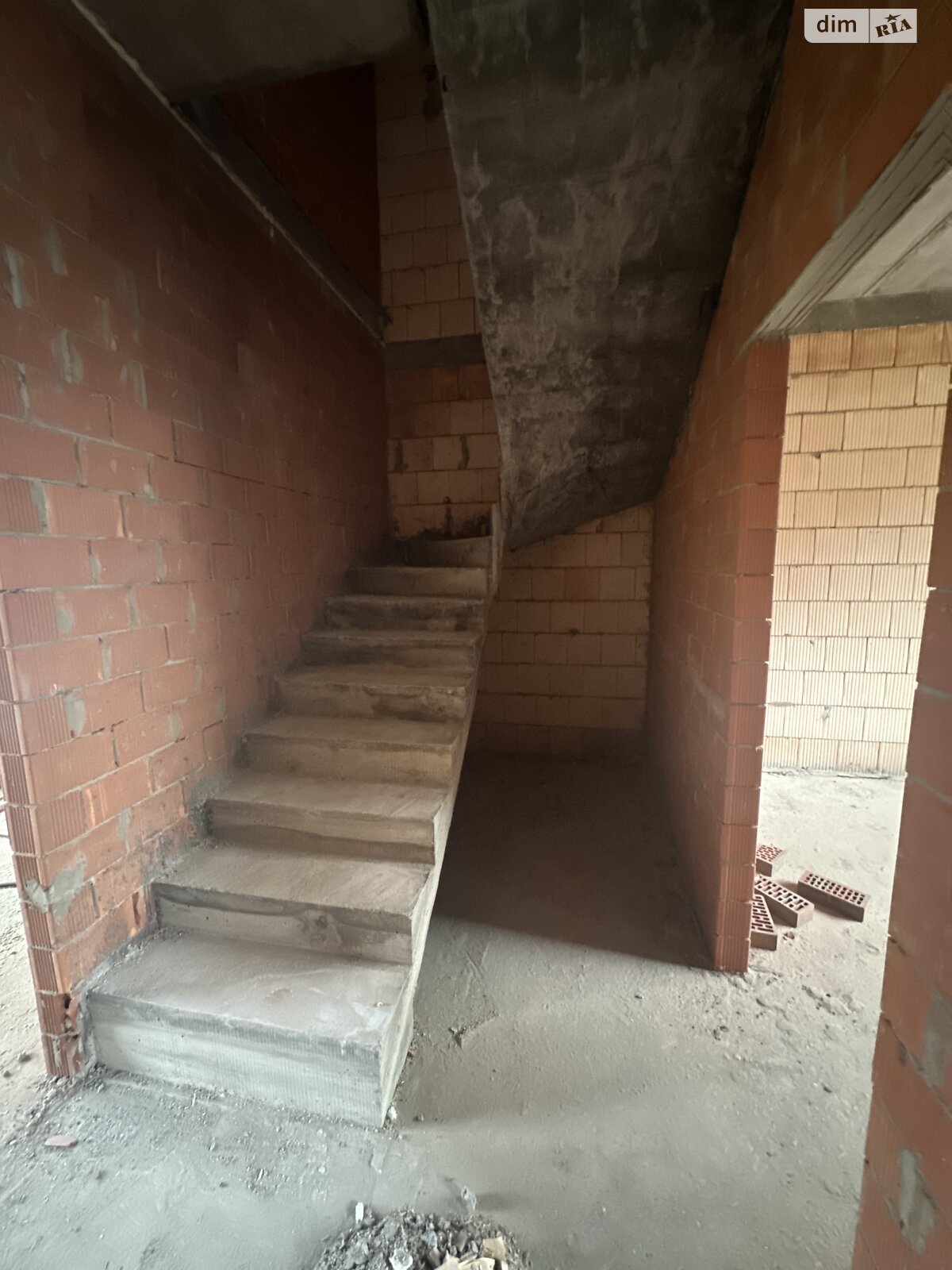 двухэтажный дом, 104 кв. м, керамический блок. Продажа в Ирпене фото 1 двухэтажный дом, 104 кв. м, керамический блок. Продажа в Ирпене фото 1