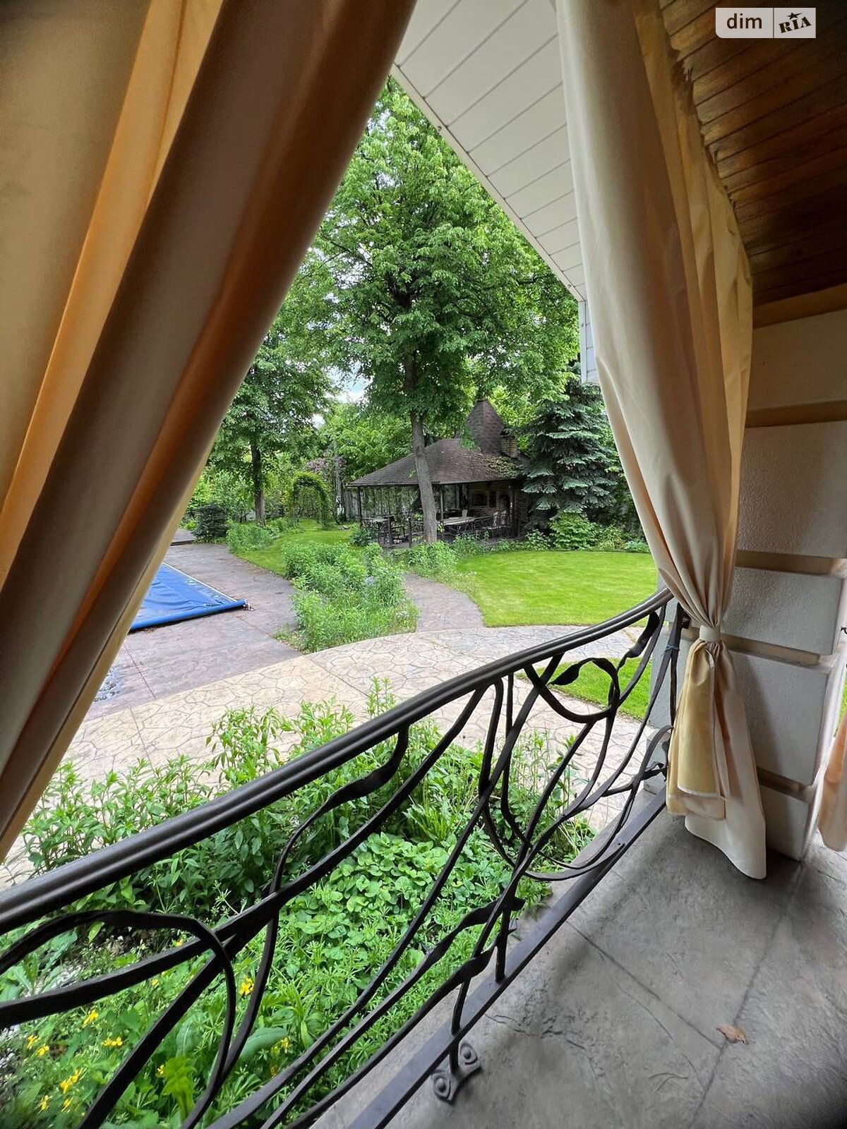 одноэтажный дом с верандой, 385.5 кв. м, кирпич. Продажа в Ирпене фото 1 одноэтажный дом с верандой, 385.5 кв. м, кирпич. Продажа в Ирпене фото 1