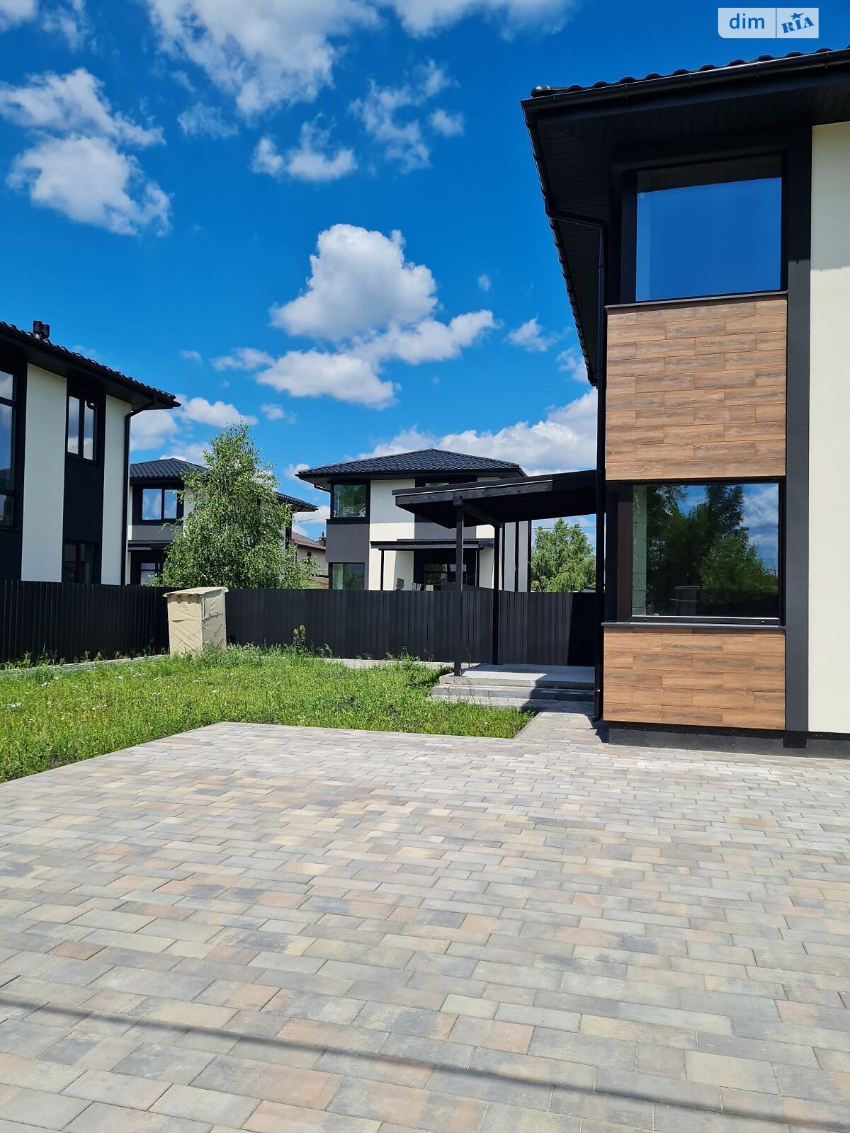 двоповерховий будинок з опаленням, 120 кв. м, газобетон. Продаж у Стоянці фото 1 двоповерховий будинок з опаленням, 120 кв. м, газобетон. Продаж у Стоянці фото 1