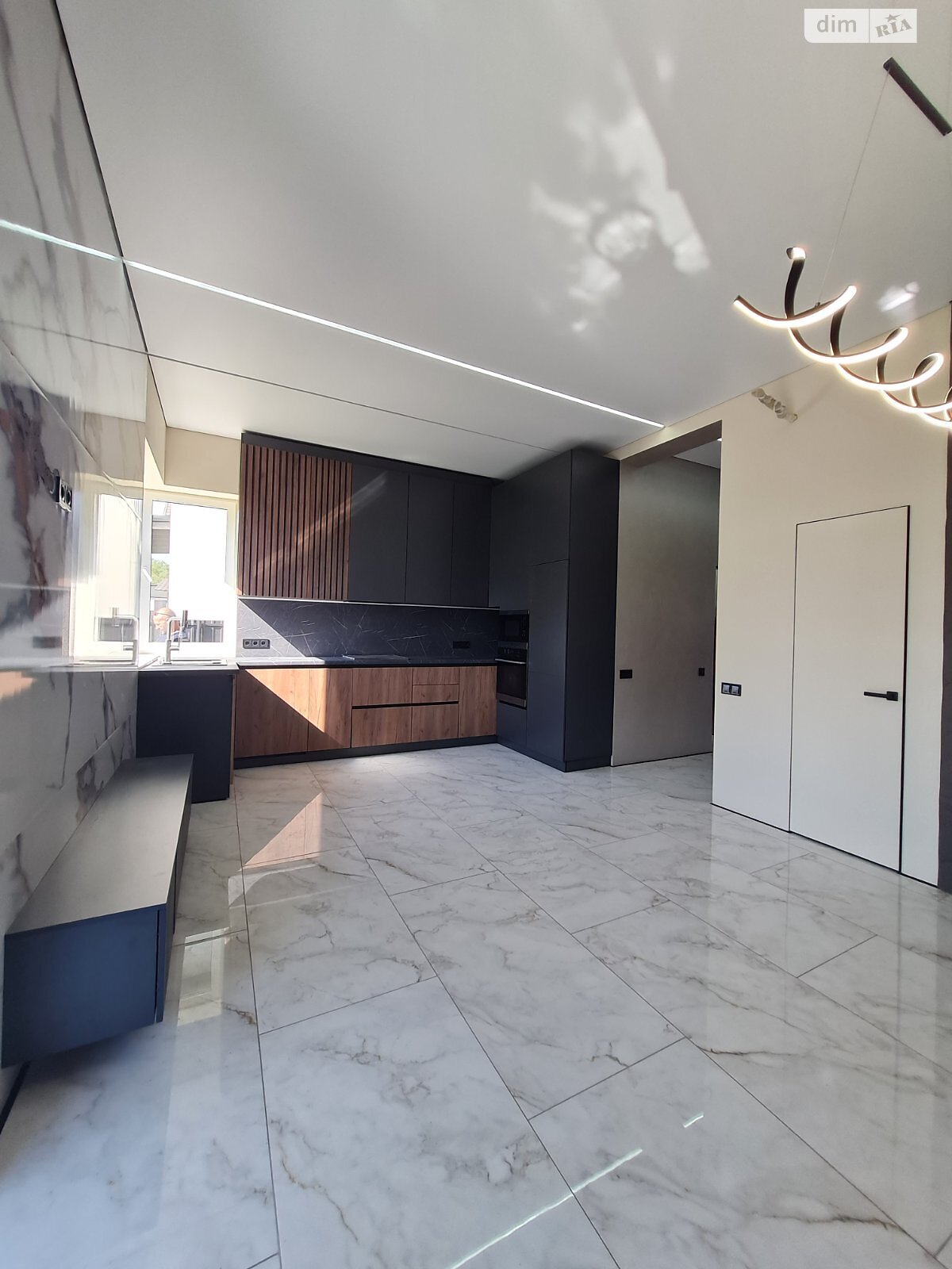 двоповерховий будинок з опаленням, 120 кв. м, газобетон. Продаж у Стоянці фото 1 двоповерховий будинок з опаленням, 120 кв. м, газобетон. Продаж у Стоянці фото 1