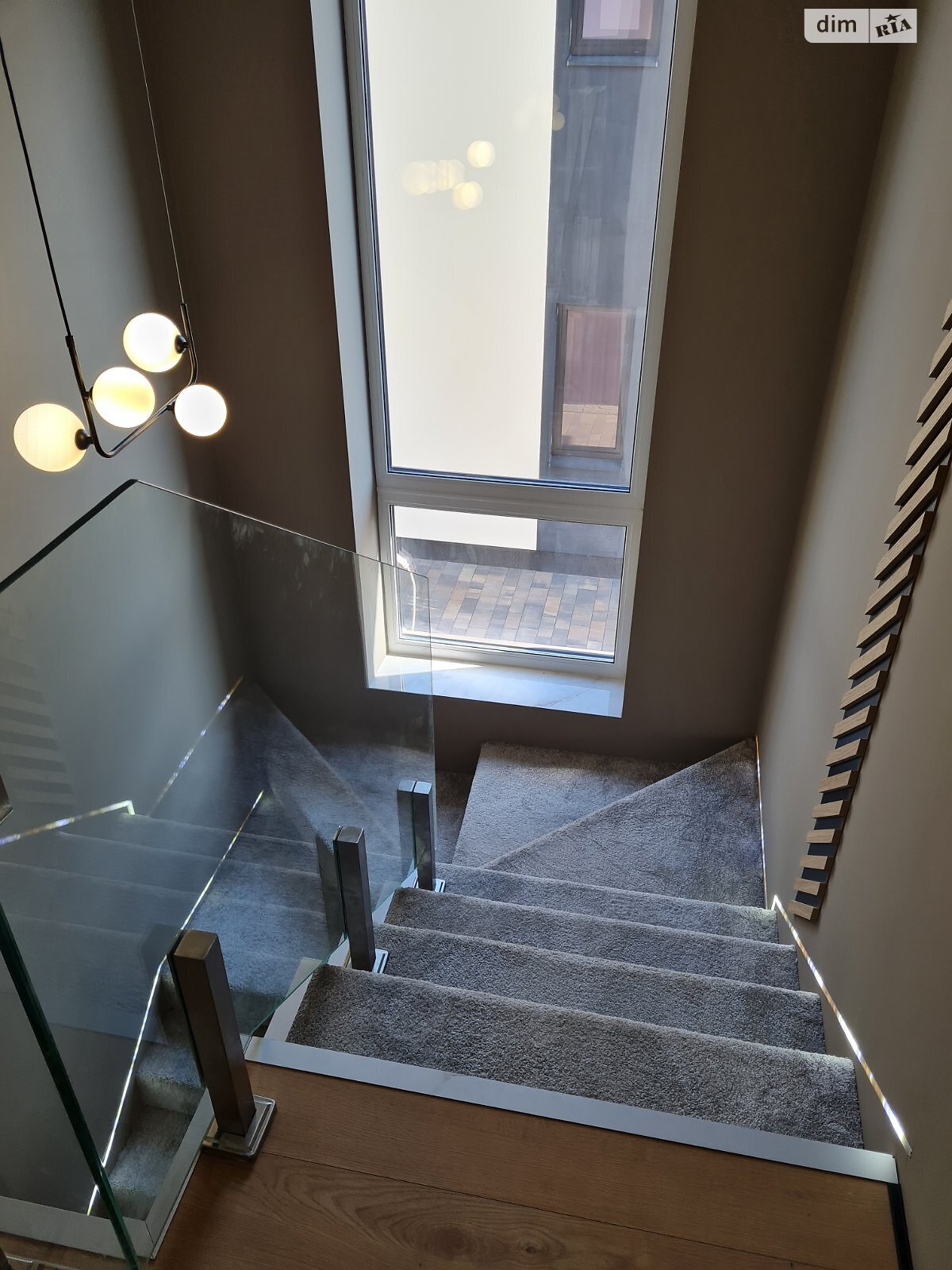 двоповерховий будинок з опаленням, 120 кв. м, газобетон. Продаж у Стоянці фото 1 двоповерховий будинок з опаленням, 120 кв. м, газобетон. Продаж у Стоянці фото 1