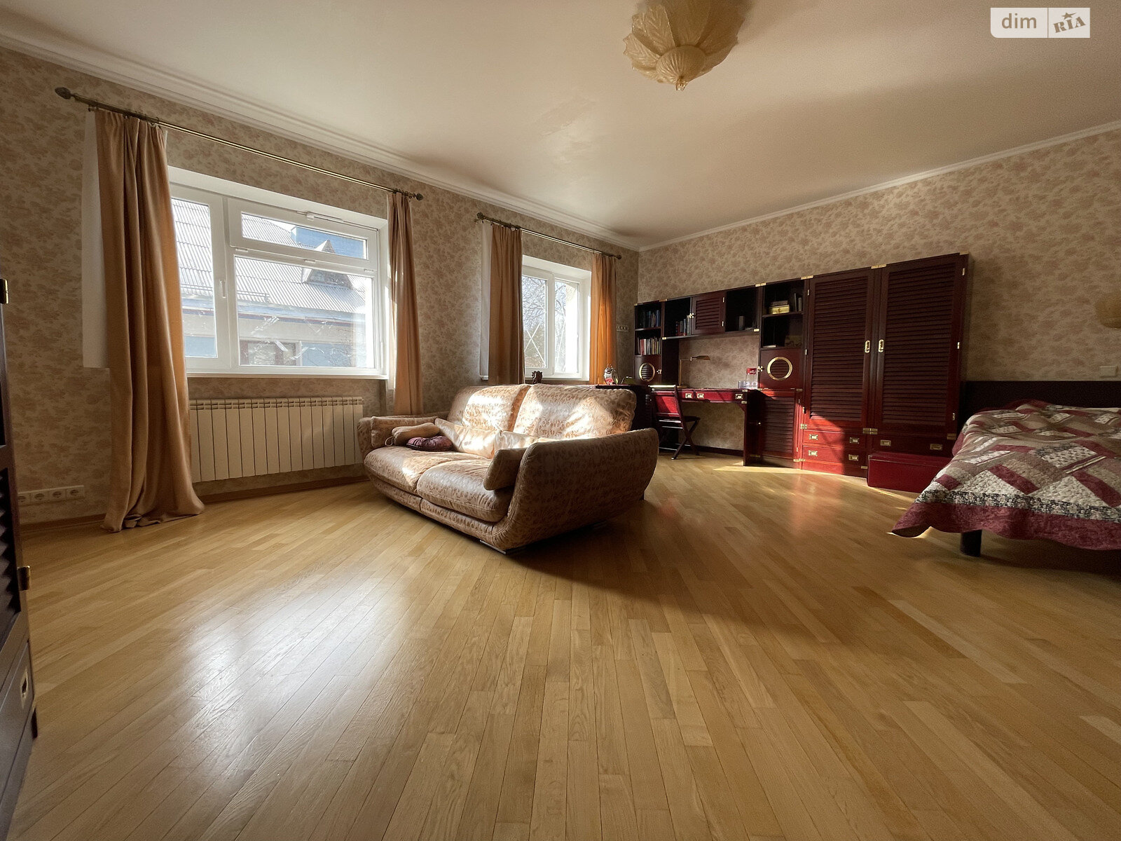 двухэтажный дом с гаражом, 300.7 кв. м, кирпич. Продажа в Ирпене фото 1 двухэтажный дом с гаражом, 300.7 кв. м, кирпич. Продажа в Ирпене фото 1