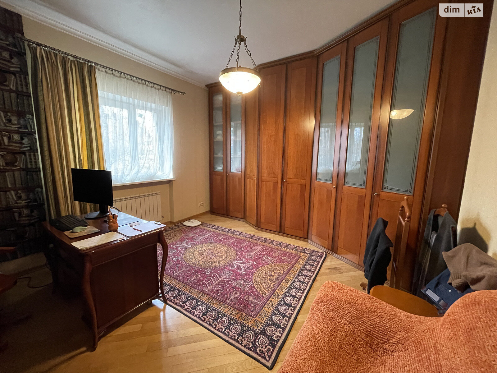 двухэтажный дом с гаражом, 300.7 кв. м, кирпич. Продажа в Ирпене фото 1 двухэтажный дом с гаражом, 300.7 кв. м, кирпич. Продажа в Ирпене фото 1