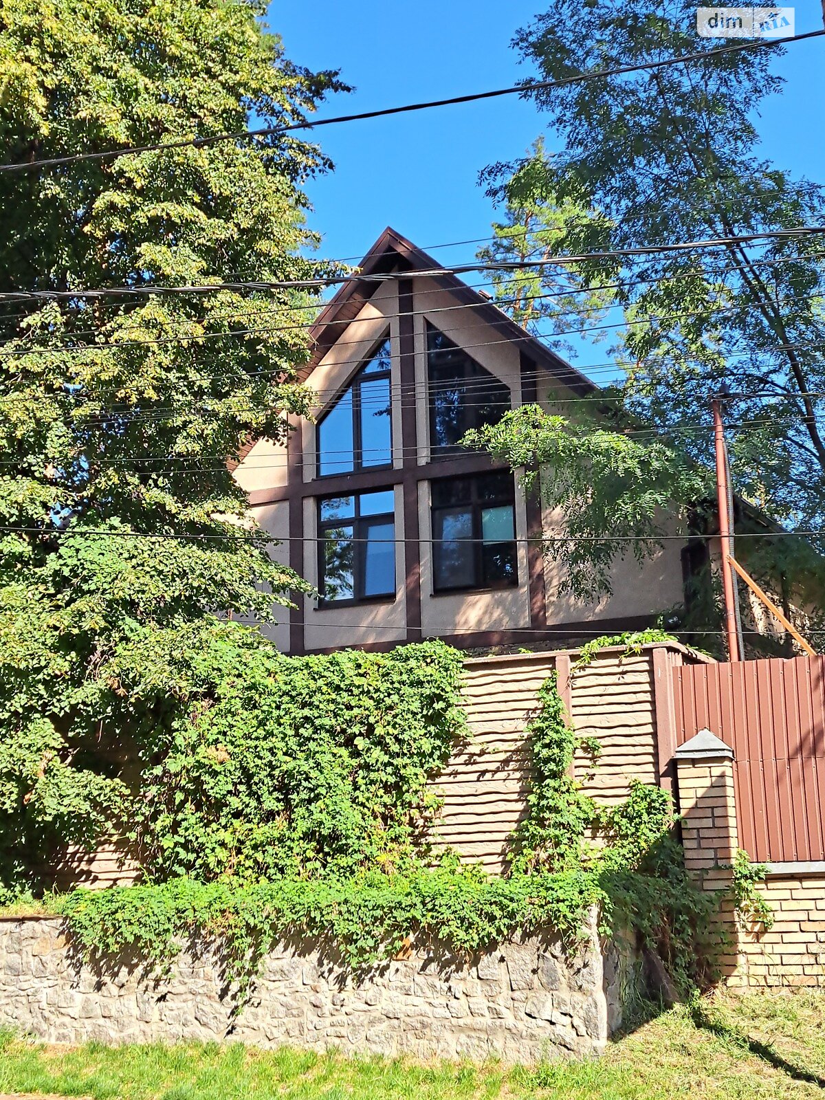 двухэтажный дом с отоплением, 270 кв. м, кирпич. Продажа в Ирпене фото 1 двухэтажный дом с отоплением, 270 кв. м, кирпич. Продажа в Ирпене фото 1
