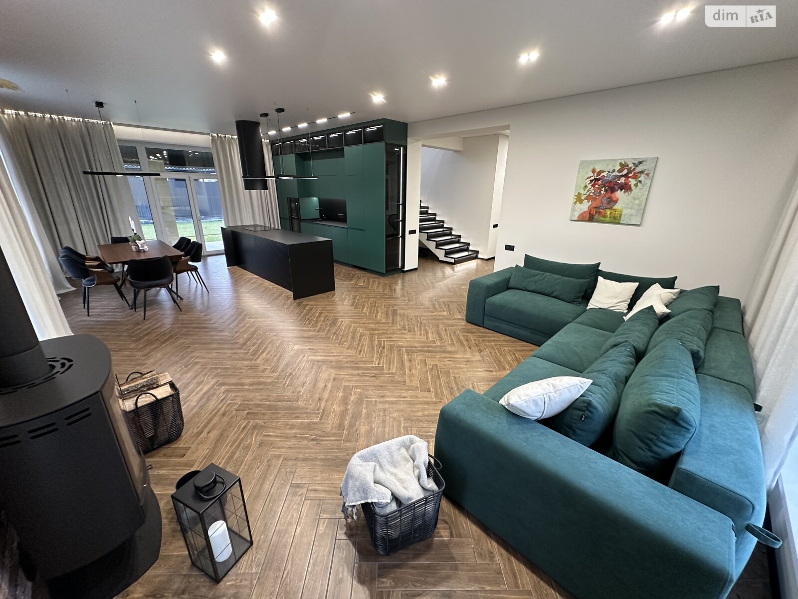 двоповерховий будинок з верандою, 230 кв. м, кирпич. Продаж у Ірпені фото 1 двоповерховий будинок з верандою, 230 кв. м, кирпич. Продаж у Ірпені фото 1