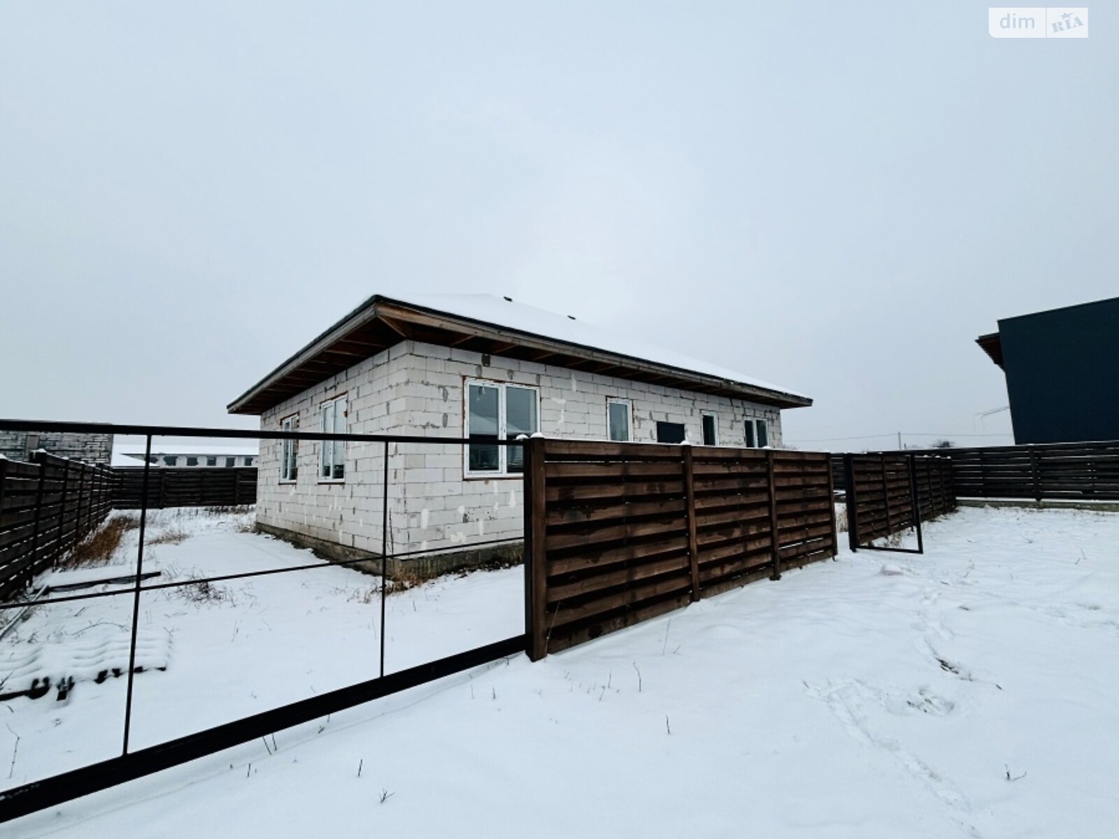 одноповерховий будинок з опаленням, 99.6 кв. м, газобетон. Продаж у Ірпені фото 1 одноповерховий будинок з опаленням, 99.6 кв. м, газобетон. Продаж у Ірпені фото 1