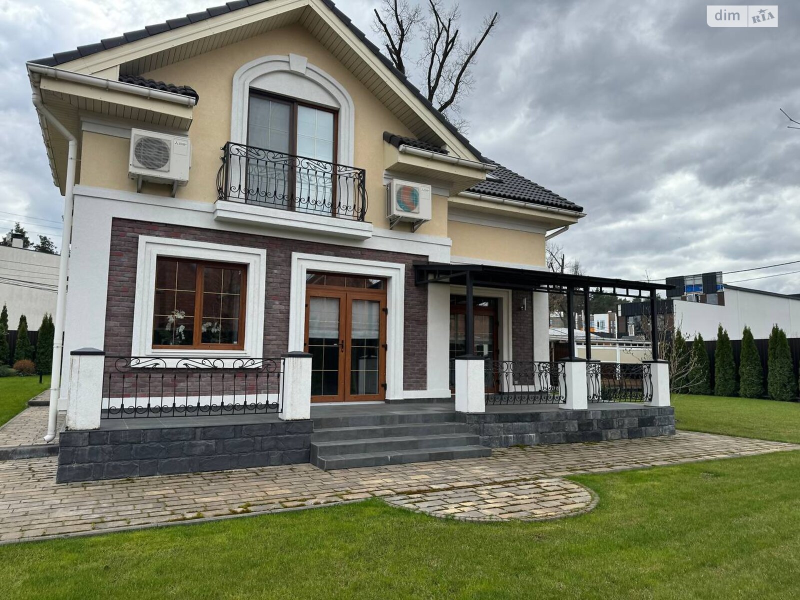 двоповерховий будинок з опаленням, 184 кв. м, цегла. Продаж у Ірпені фото 1 двоповерховий будинок з опаленням, 184 кв. м, цегла. Продаж у Ірпені фото 1