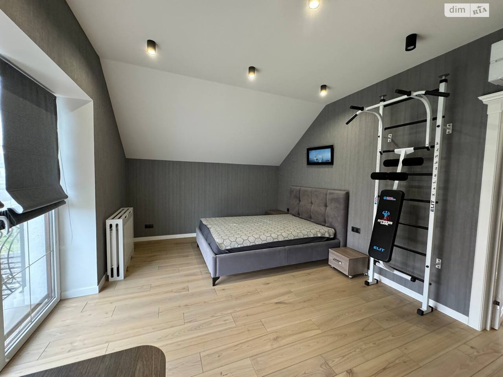 двоповерховий будинок з опаленням, 184 кв. м, цегла. Продаж у Ірпені фото 1 двоповерховий будинок з опаленням, 184 кв. м, цегла. Продаж у Ірпені фото 1