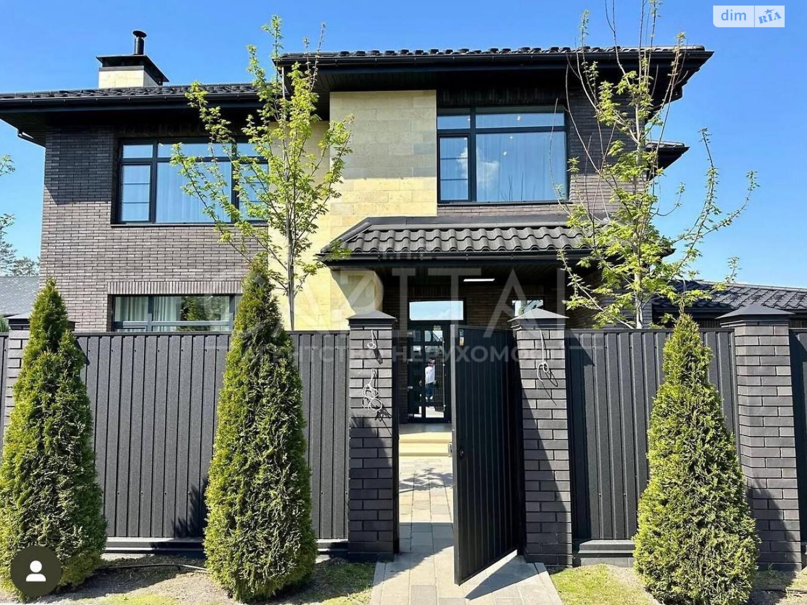 двоповерховий будинок з гаражем, 230 кв. м, цегла. Продаж у Ірпені фото 1 двоповерховий будинок з гаражем, 230 кв. м, цегла. Продаж у Ірпені фото 1