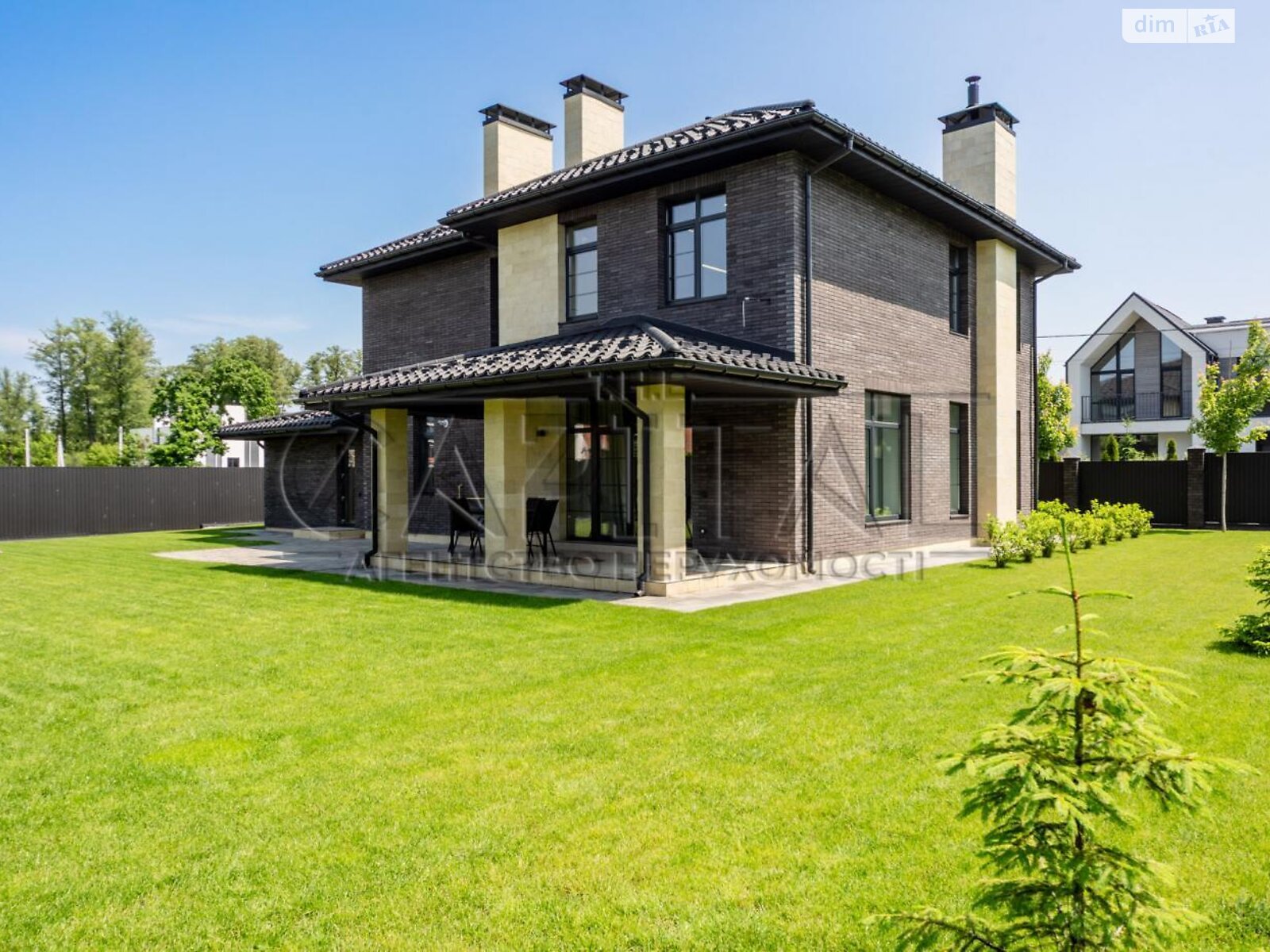 двоповерховий будинок з гаражем, 230 кв. м, цегла. Продаж у Ірпені фото 1 двоповерховий будинок з гаражем, 230 кв. м, цегла. Продаж у Ірпені фото 1