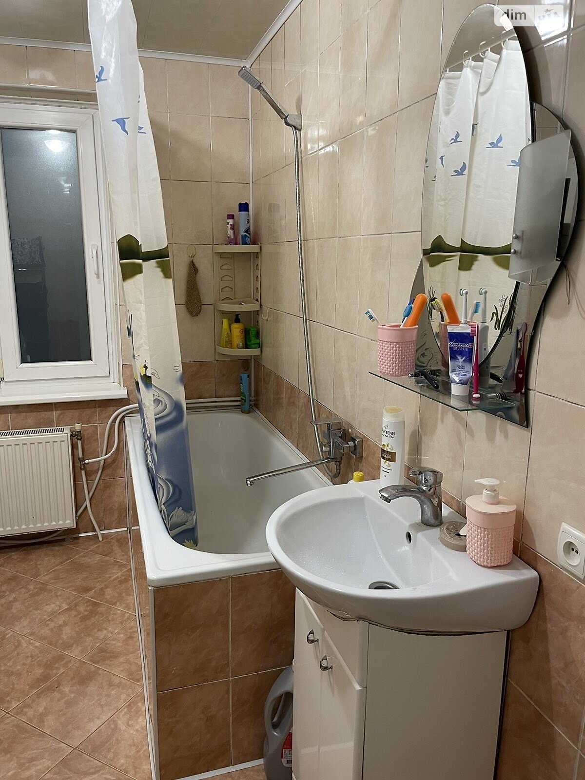 одноэтажный дом с гаражом, 90 кв. м, шлакобетон. Продажа в Испасе фото 1