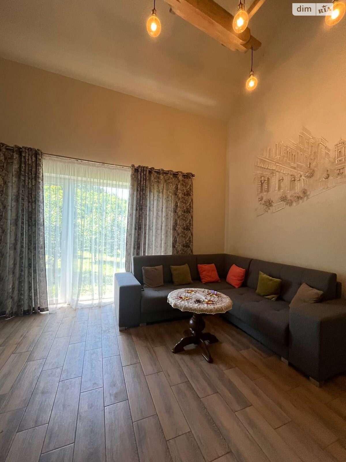 двухэтажный дом с верандой, 200 кв. м, кирпич. Продажа в Ивачеву Долишнему фото 1