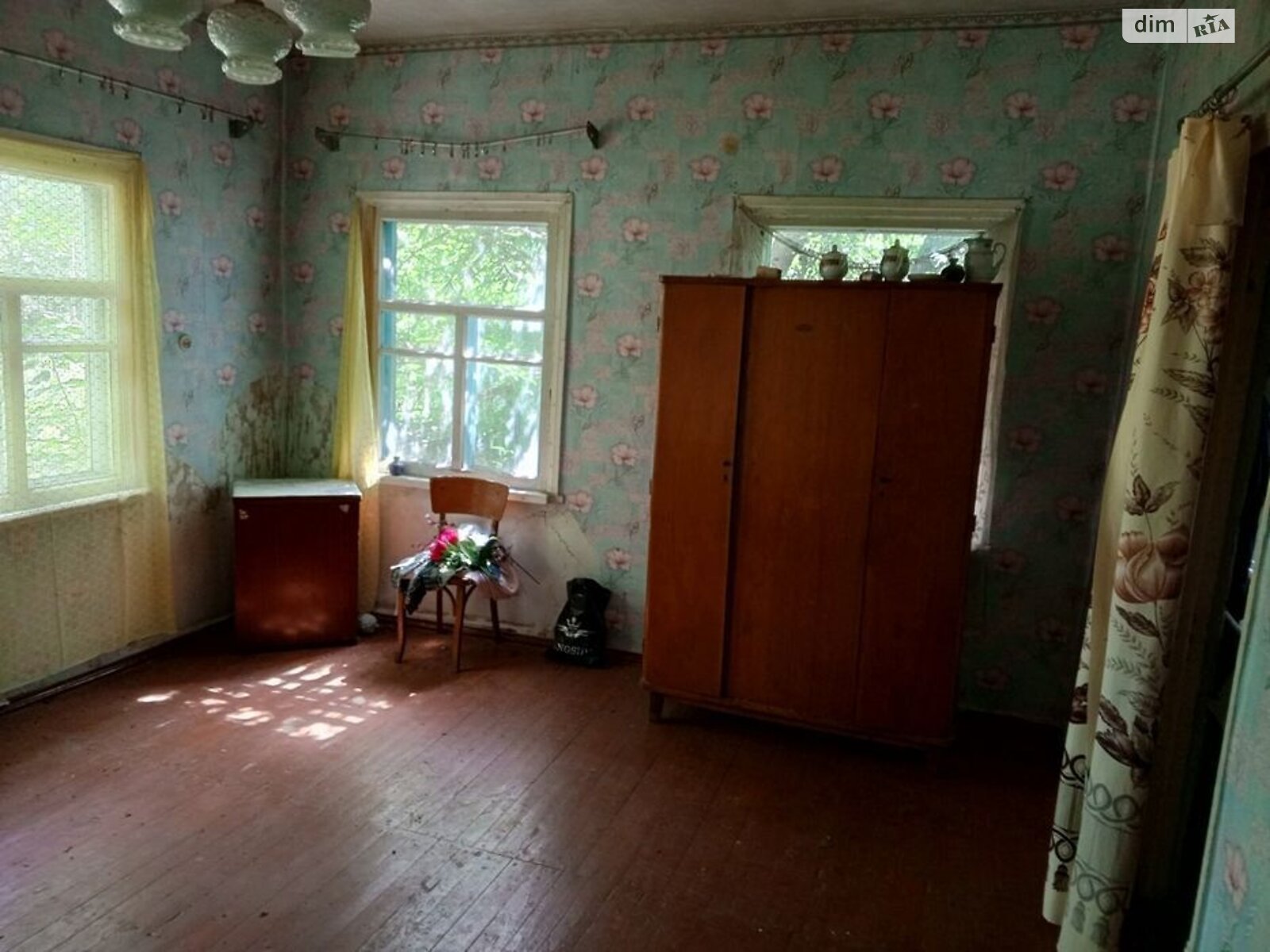 одноэтажный дом с отоплением, 80 кв. м, дерево и кирпич. Продажа в Ивангороде фото 1 одноэтажный дом с отоплением, 80 кв. м, дерево и кирпич. Продажа в Ивангороде фото 1