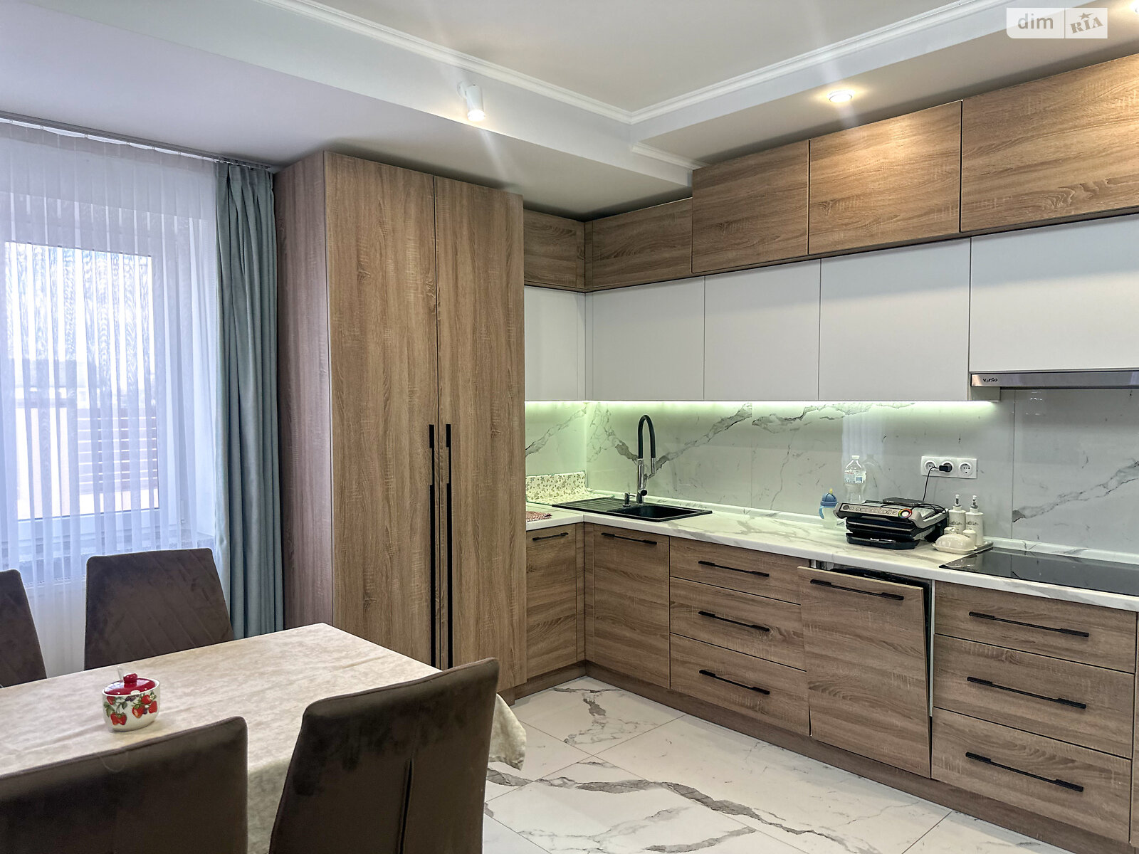 двоповерховий будинок, 173 кв. м, цегла. Продаж у Іваниківці фото 1 двоповерховий будинок, 173 кв. м, цегла. Продаж у Іваниківці фото 1