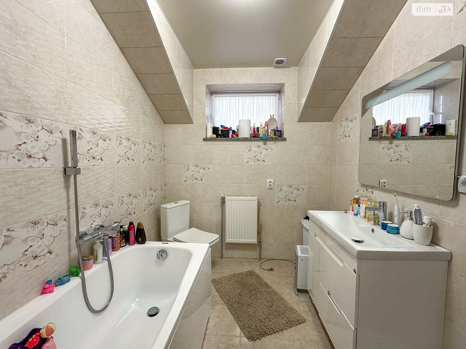двоповерховий будинок, 173 кв. м, цегла. Продаж у Іваниківці фото 1 двоповерховий будинок, 173 кв. м, цегла. Продаж у Іваниківці фото 1