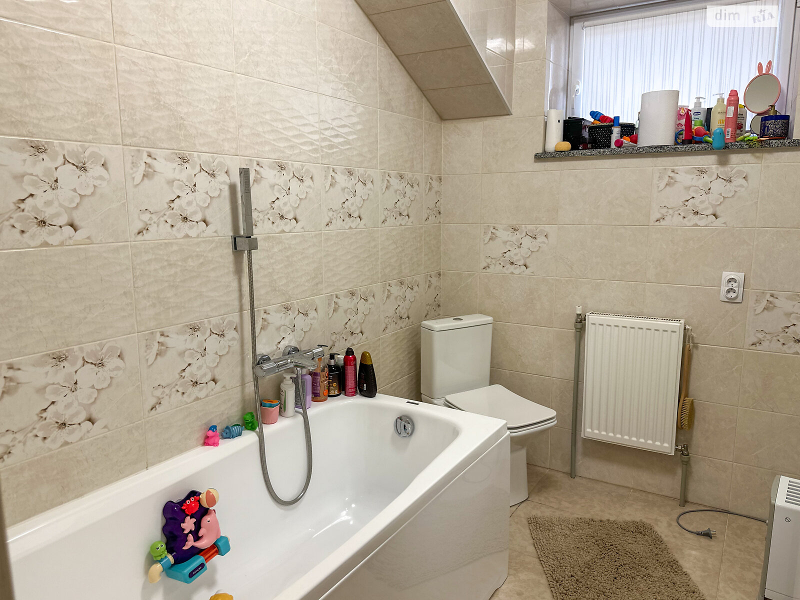 двоповерховий будинок, 173 кв. м, цегла. Продаж у Іваниківці фото 1 двоповерховий будинок, 173 кв. м, цегла. Продаж у Іваниківці фото 1