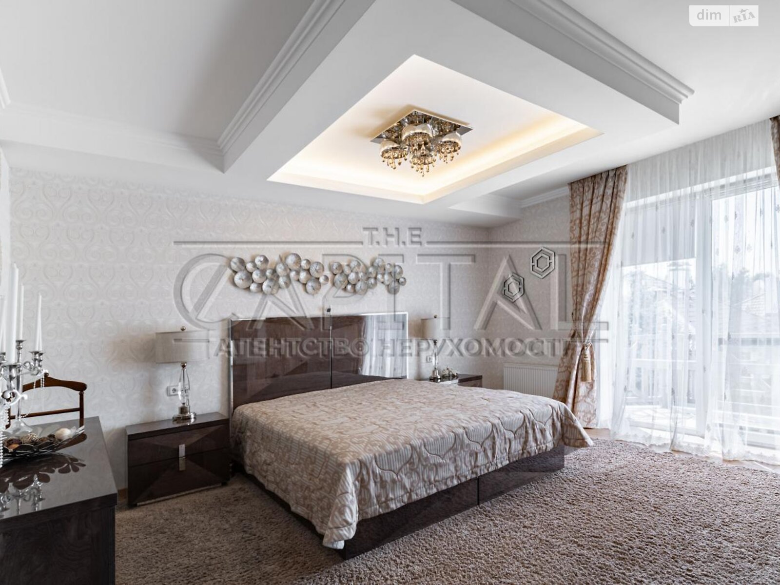 двоповерховий будинок з гаражем, 334.2 кв. м, цегла. Продаж у Іванковичах фото 1 двоповерховий будинок з гаражем, 334.2 кв. м, цегла. Продаж у Іванковичах фото 1