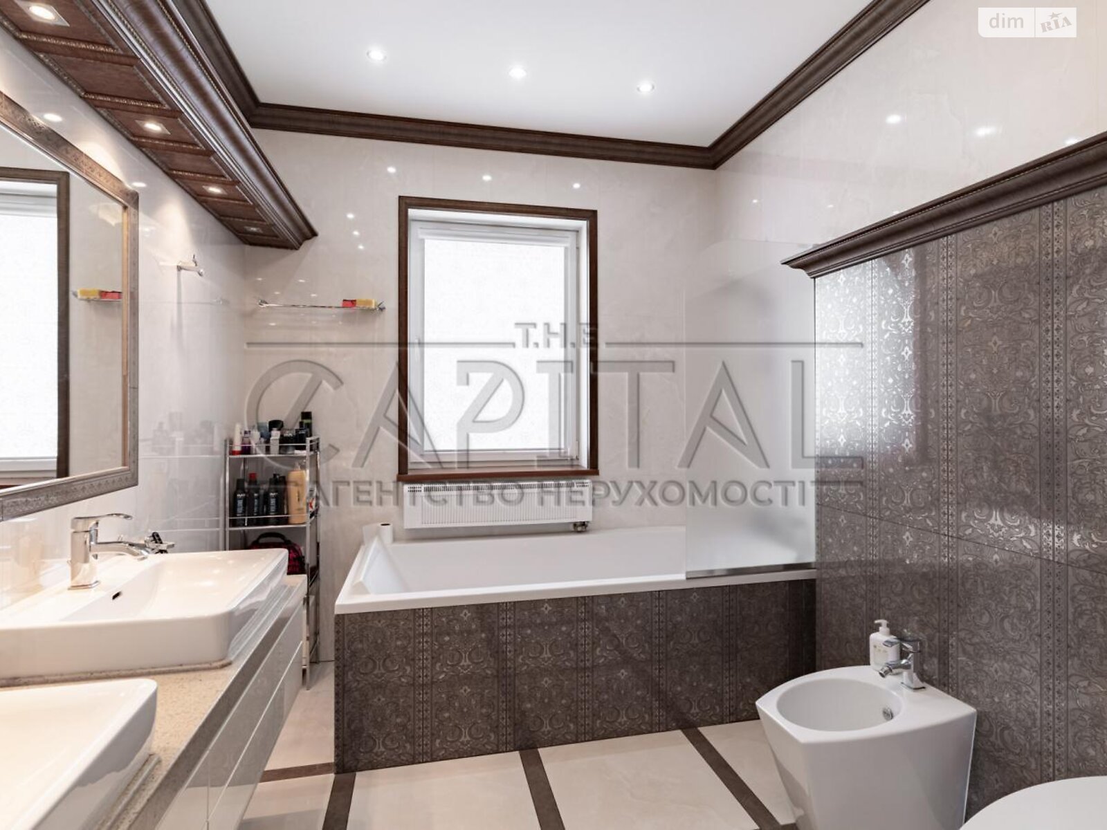 двоповерховий будинок з верандою, 334.2 кв. м, цегла. Продаж у Іванковичах фото 1 двоповерховий будинок з верандою, 334.2 кв. м, цегла. Продаж у Іванковичах фото 1