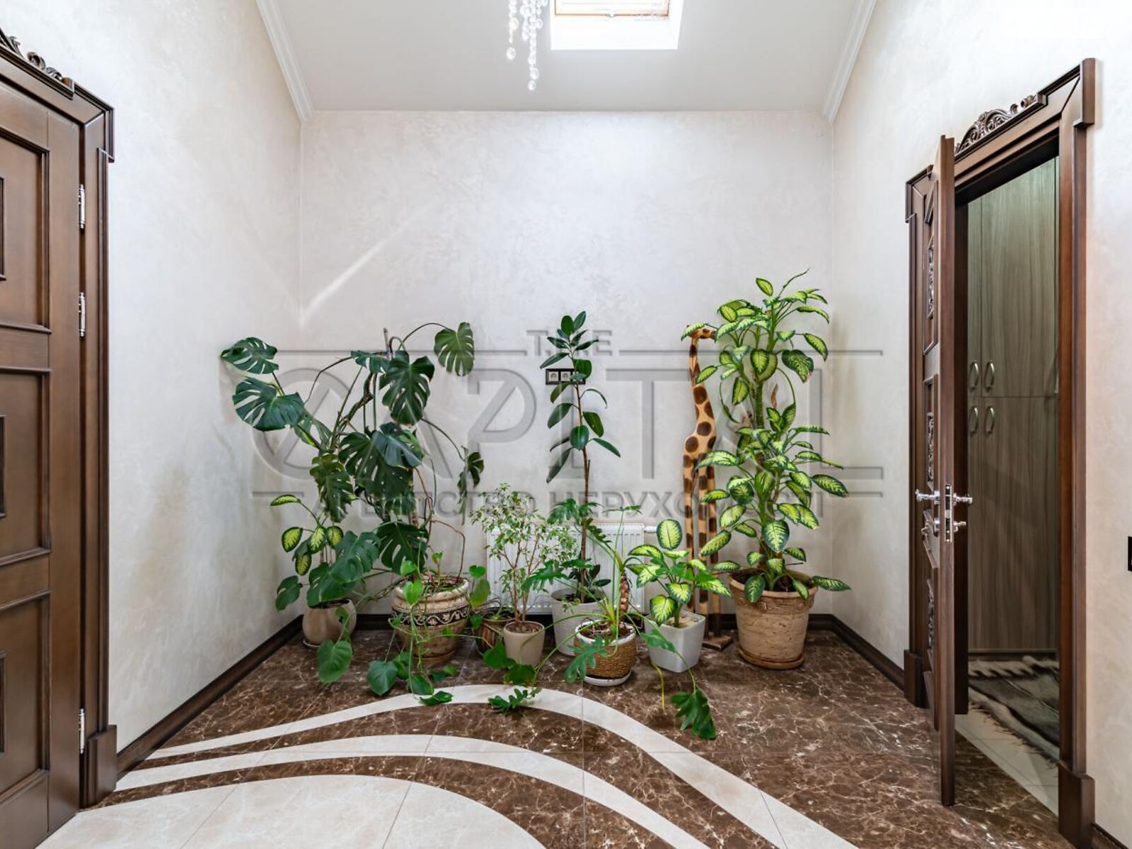 двоповерховий будинок з верандою, 334.2 кв. м, цегла. Продаж у Іванковичах фото 1 двоповерховий будинок з верандою, 334.2 кв. м, цегла. Продаж у Іванковичах фото 1