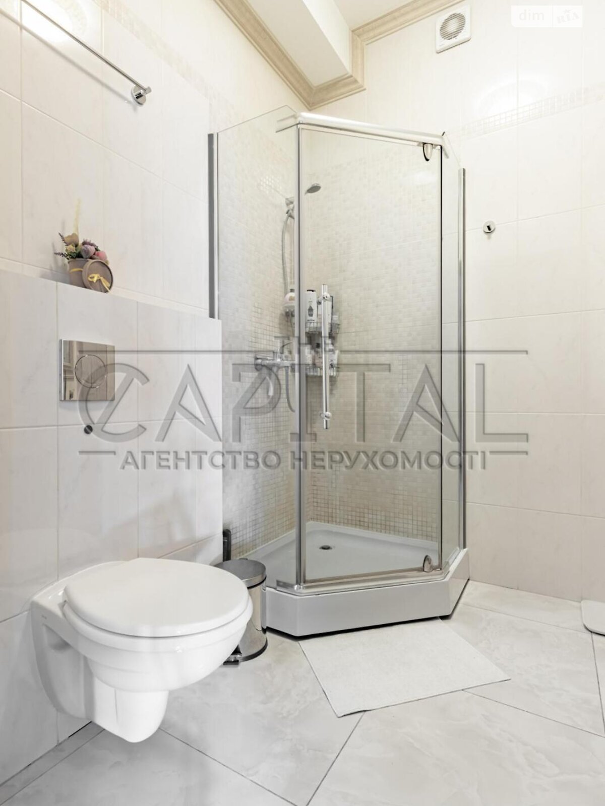 двоповерховий будинок з верандою, 334.2 кв. м, цегла. Продаж у Іванковичах фото 1 двоповерховий будинок з верандою, 334.2 кв. м, цегла. Продаж у Іванковичах фото 1