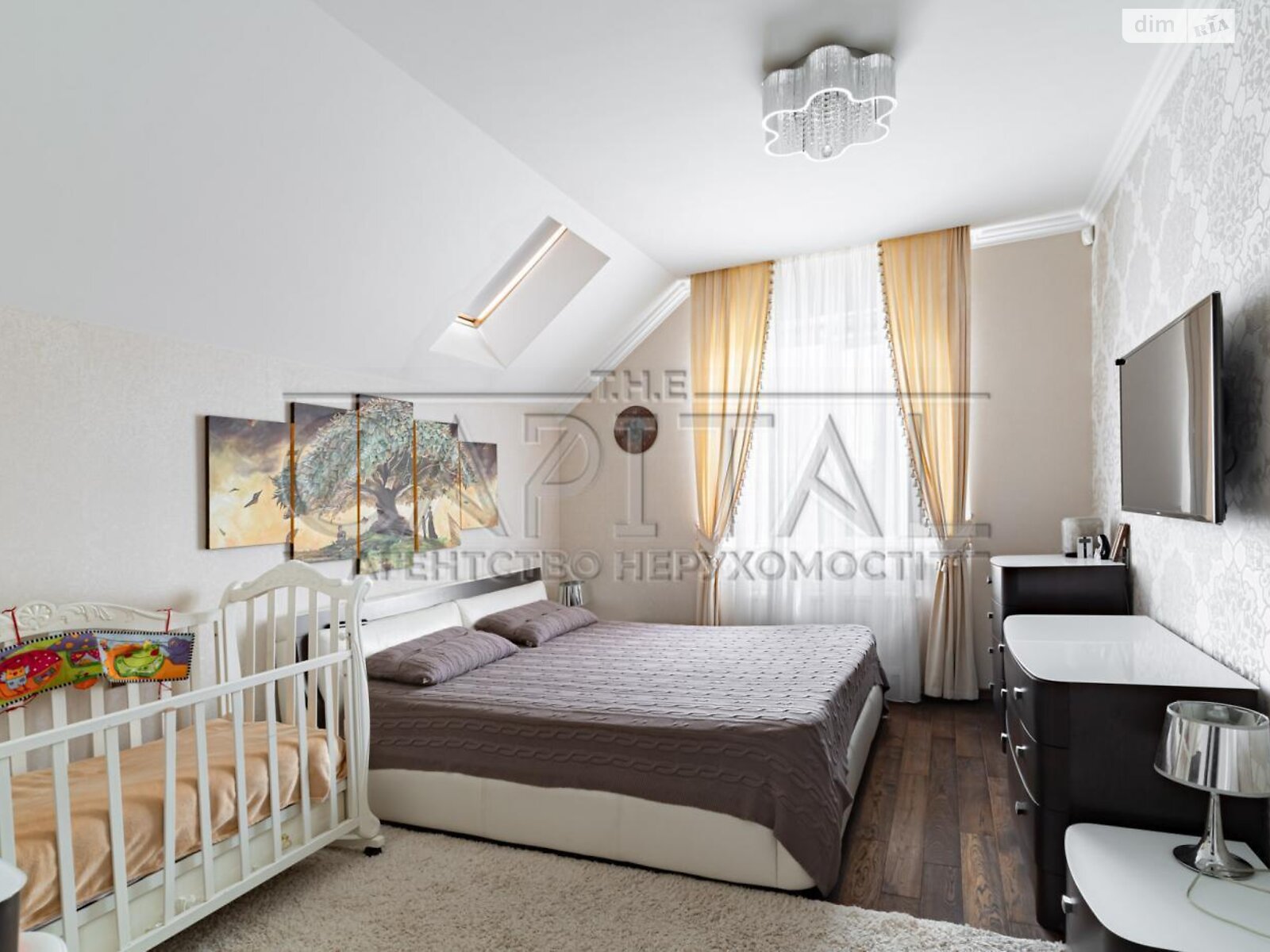 двоповерховий будинок з гаражем, 334.2 кв. м, цегла. Продаж у Іванковичах фото 1 двоповерховий будинок з гаражем, 334.2 кв. м, цегла. Продаж у Іванковичах фото 1