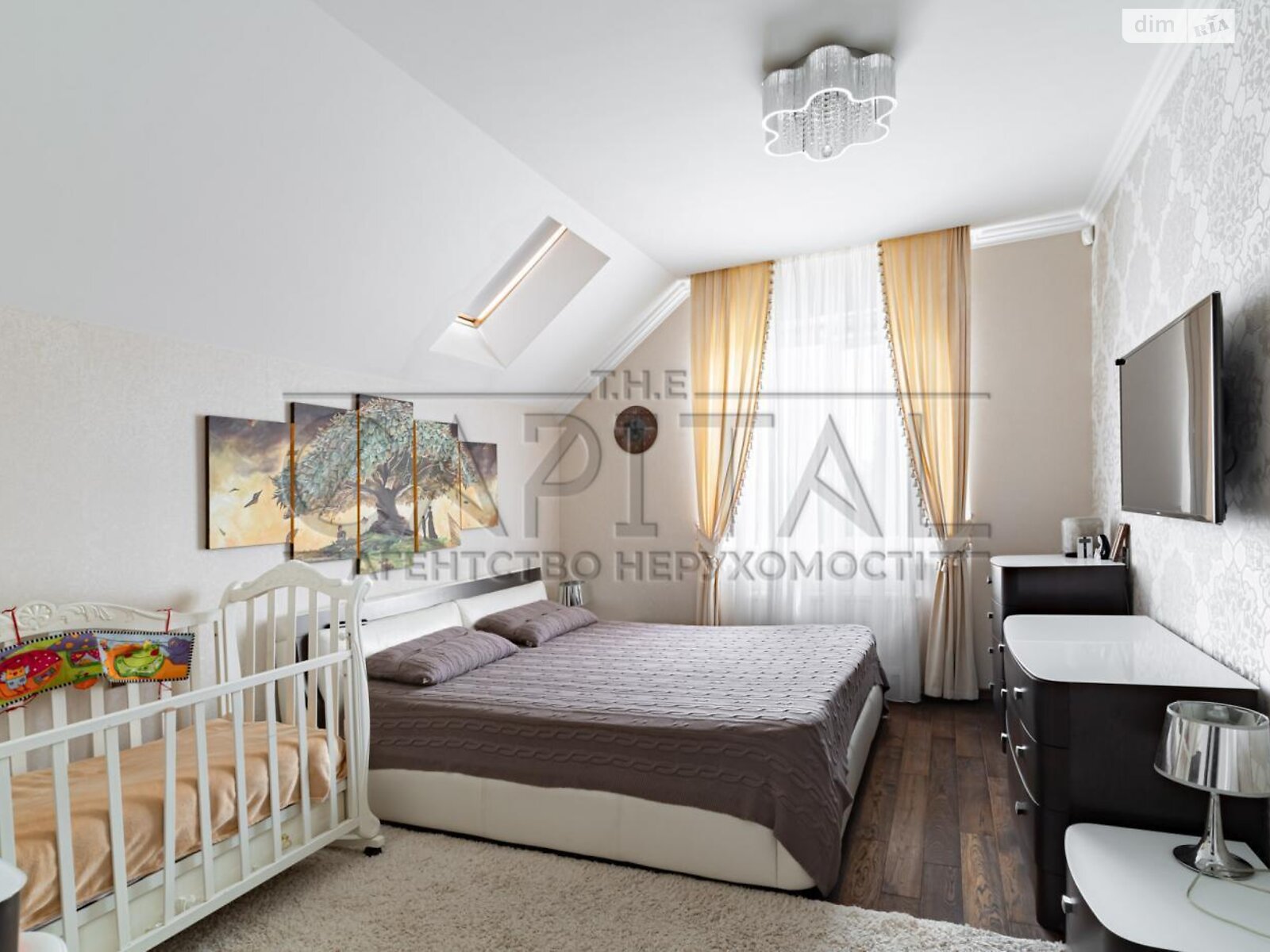 двухэтажный дом с верандой, 334.2 кв. м, кирпич. Продажа в Иванковичах фото 1