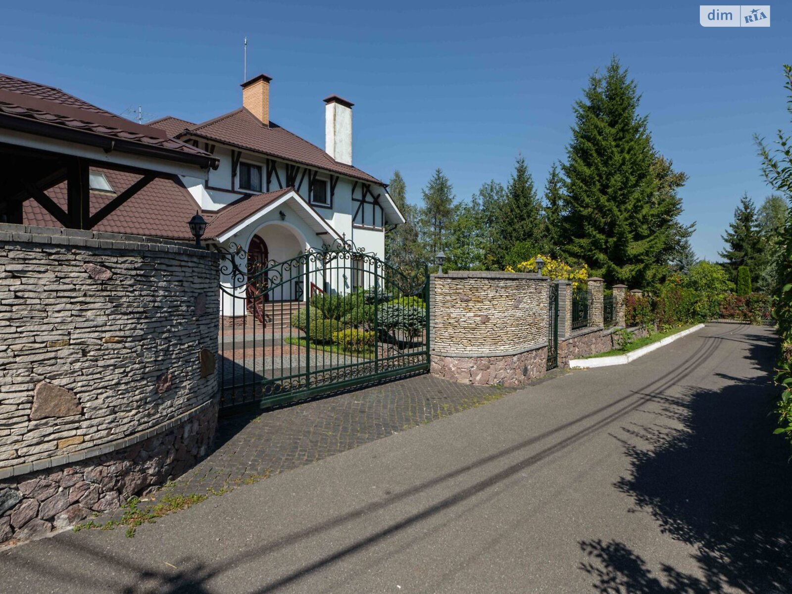 двухэтажный дом беседка, 561.8 кв. м, кирпич. Продажа в Иванковичах фото 1 двухэтажный дом беседка, 561.8 кв. м, кирпич. Продажа в Иванковичах фото 1
