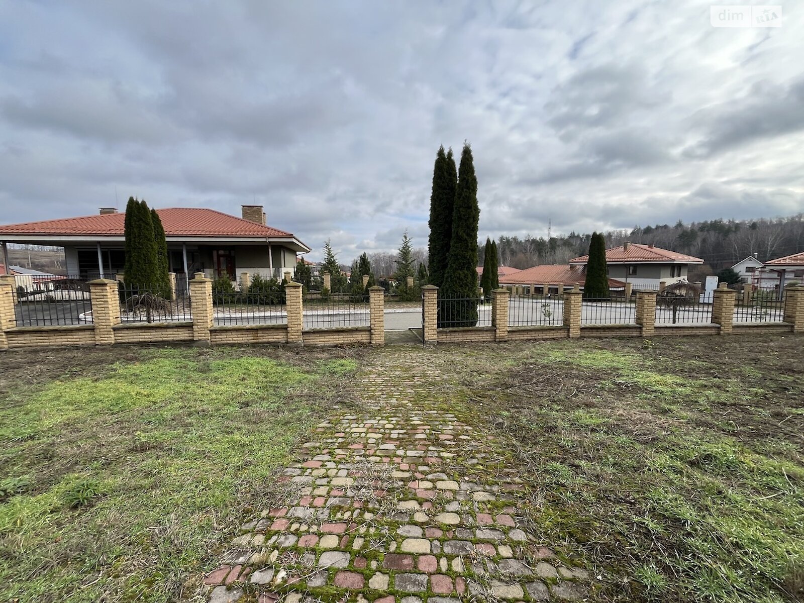 двухэтажный дом, 244 кв. м, кирпич. Продажа в Иванковичах фото 1