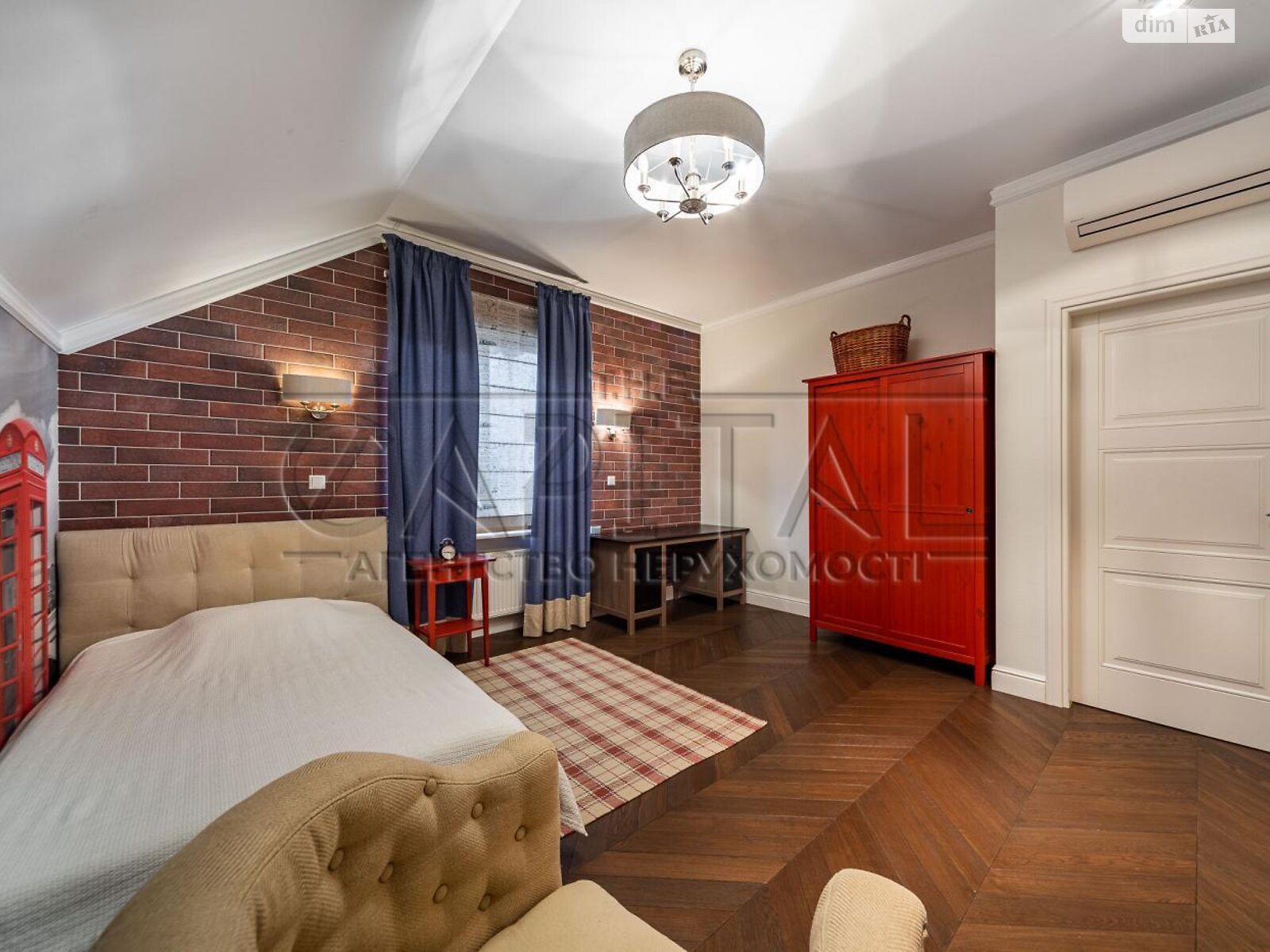 двухэтажный дом с верандой, 385.6 кв. м, кирпич. Продажа в Иванковичах фото 1 двухэтажный дом с верандой, 385.6 кв. м, кирпич. Продажа в Иванковичах фото 1