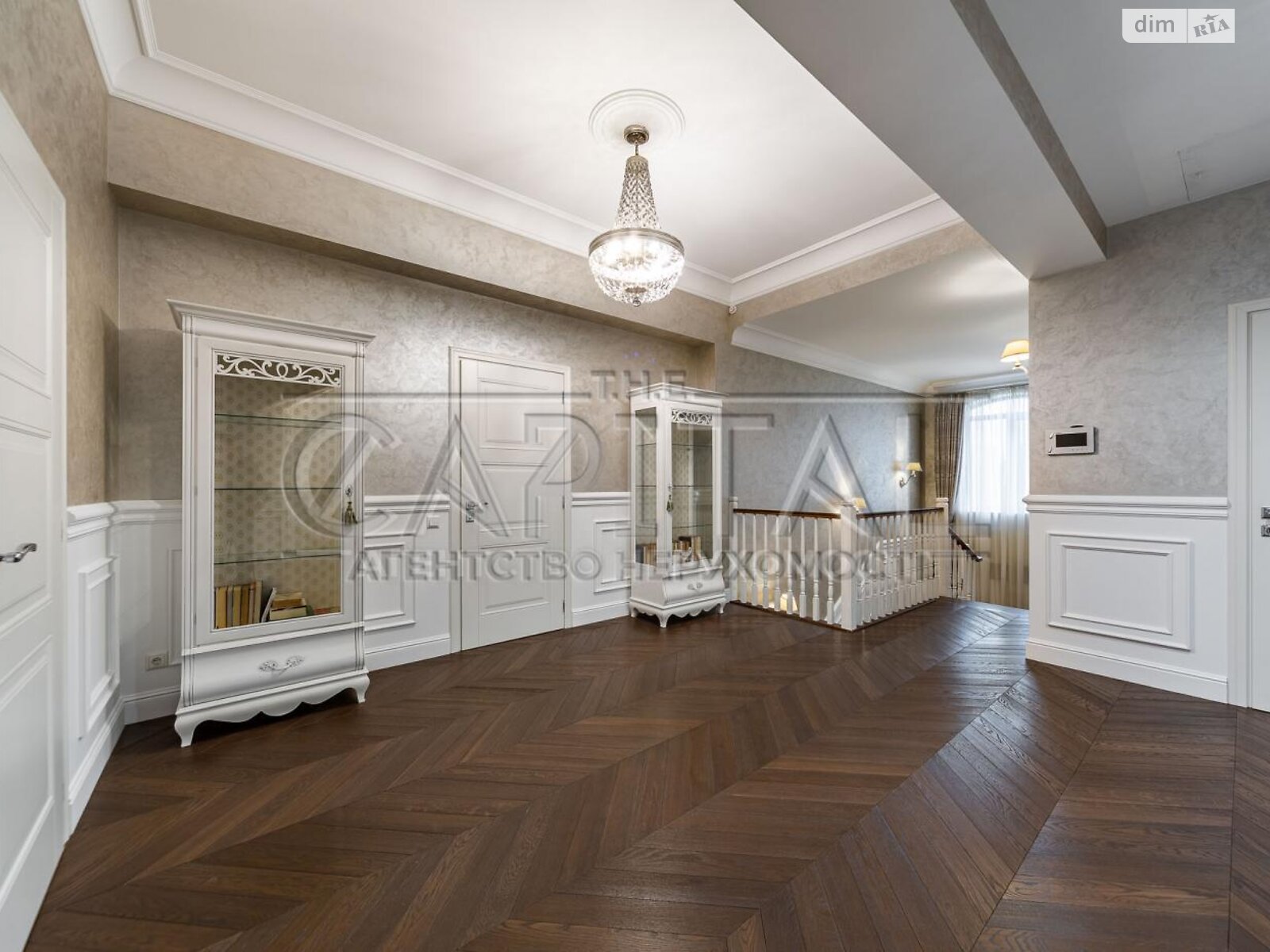 двухэтажный дом с гаражом, 385.6 кв. м, кирпич. Продажа в Иванковичах фото 1 двухэтажный дом с гаражом, 385.6 кв. м, кирпич. Продажа в Иванковичах фото 1