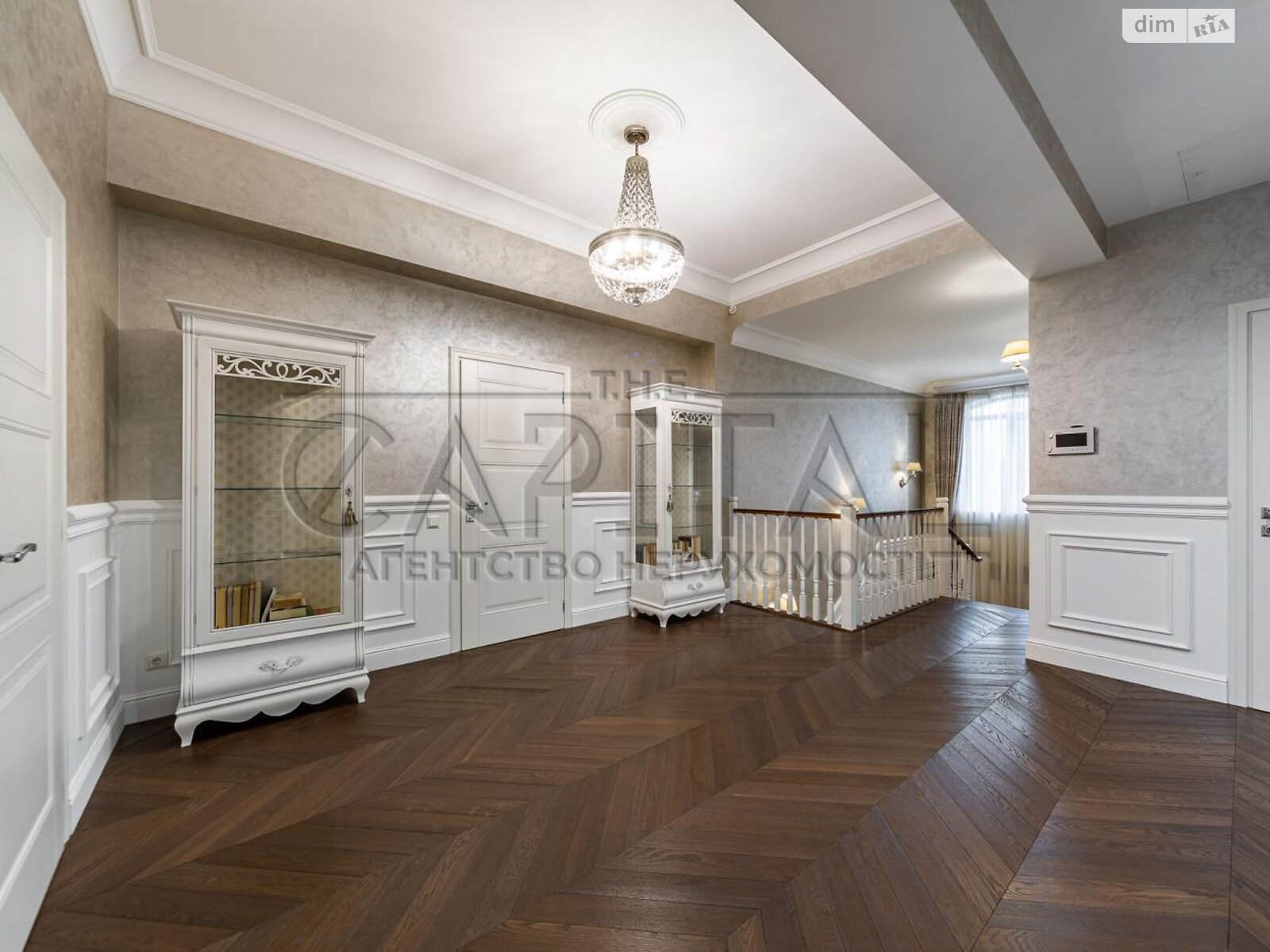двухэтажный дом с гаражом, 385.6 кв. м, кирпич. Продажа в Иванковичах фото 1 двухэтажный дом с гаражом, 385.6 кв. м, кирпич. Продажа в Иванковичах фото 1